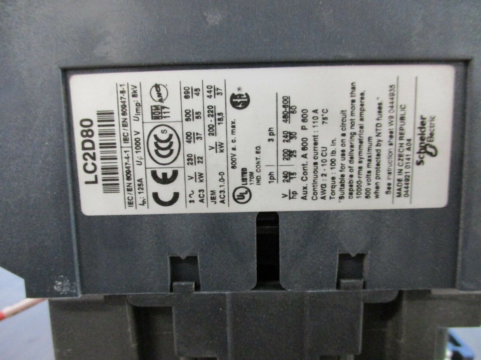 Telemecanique Reversing Contactor, LC1 D8011, 120 V coil, 110A Used