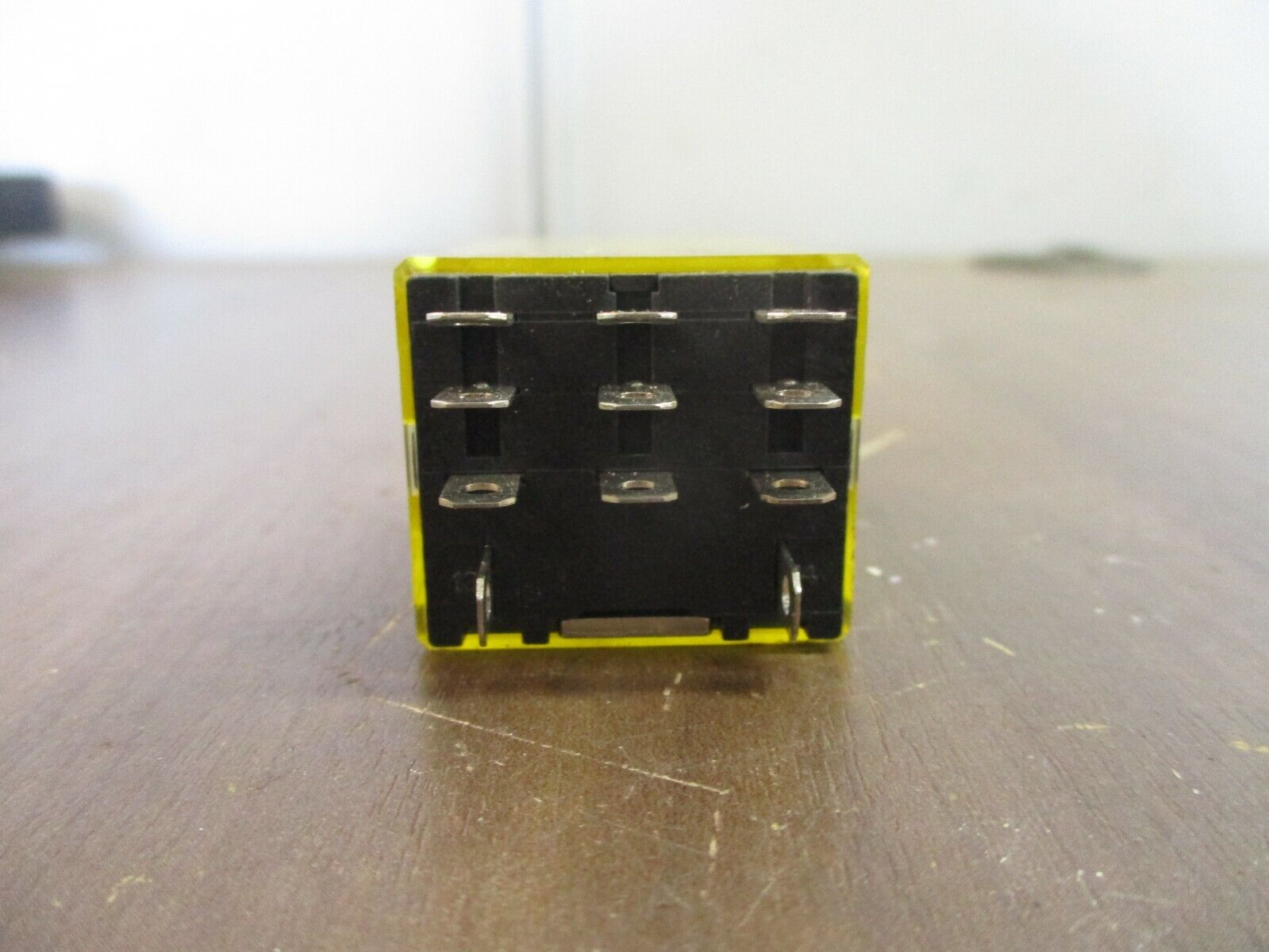 Idec Relay RH3B-UL 24V *Lot of 7* Used