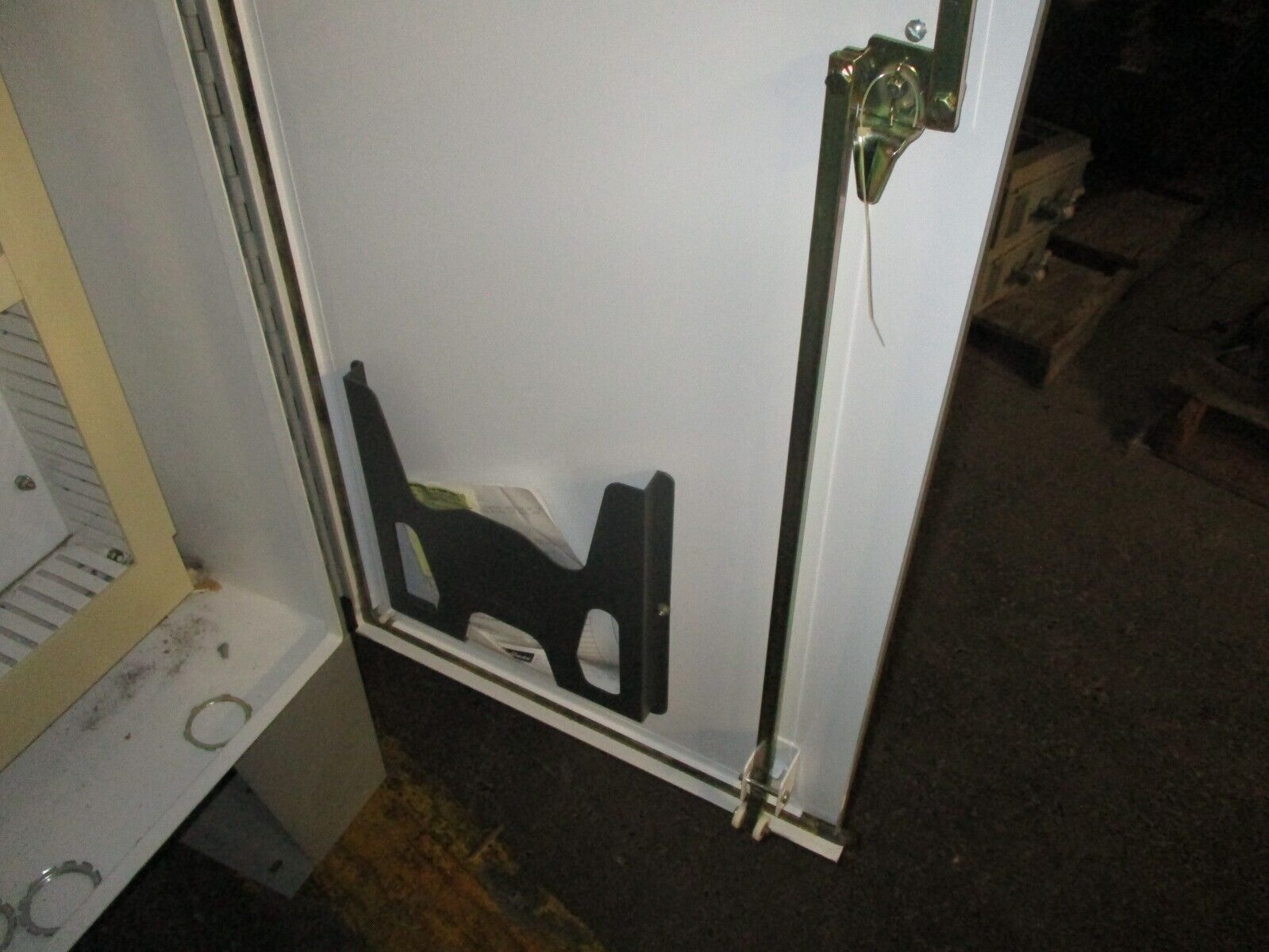 Hoffman Type 12 Enclosure A-604808LP Size: 60" x 48" x 8" *Broken Handle* Used