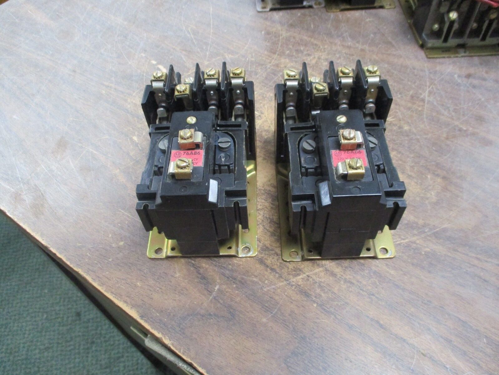 Allen-Bradley Control Relay 700-BR400A1 120V Coil 600V *Lot of 2* Used