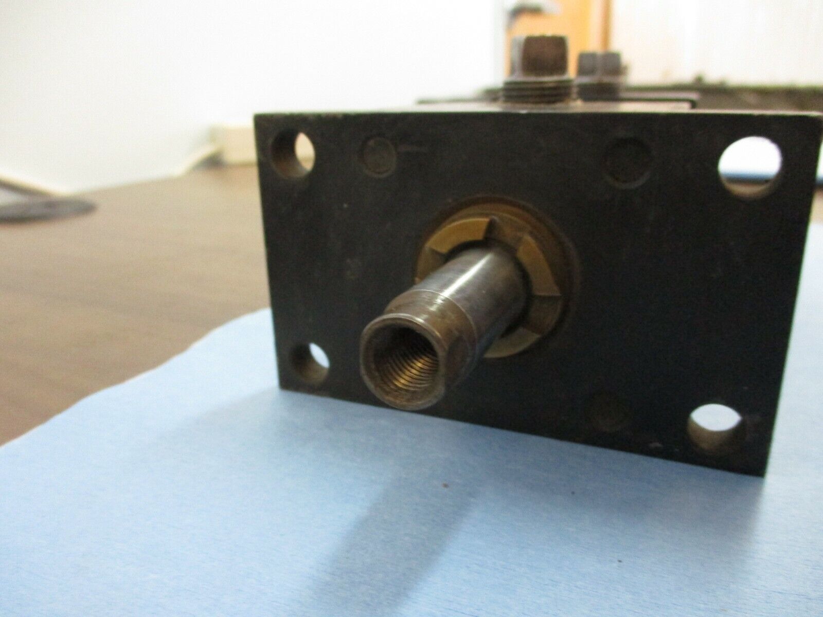 RWC Air Cylinder CL3105101 250 PSI Used