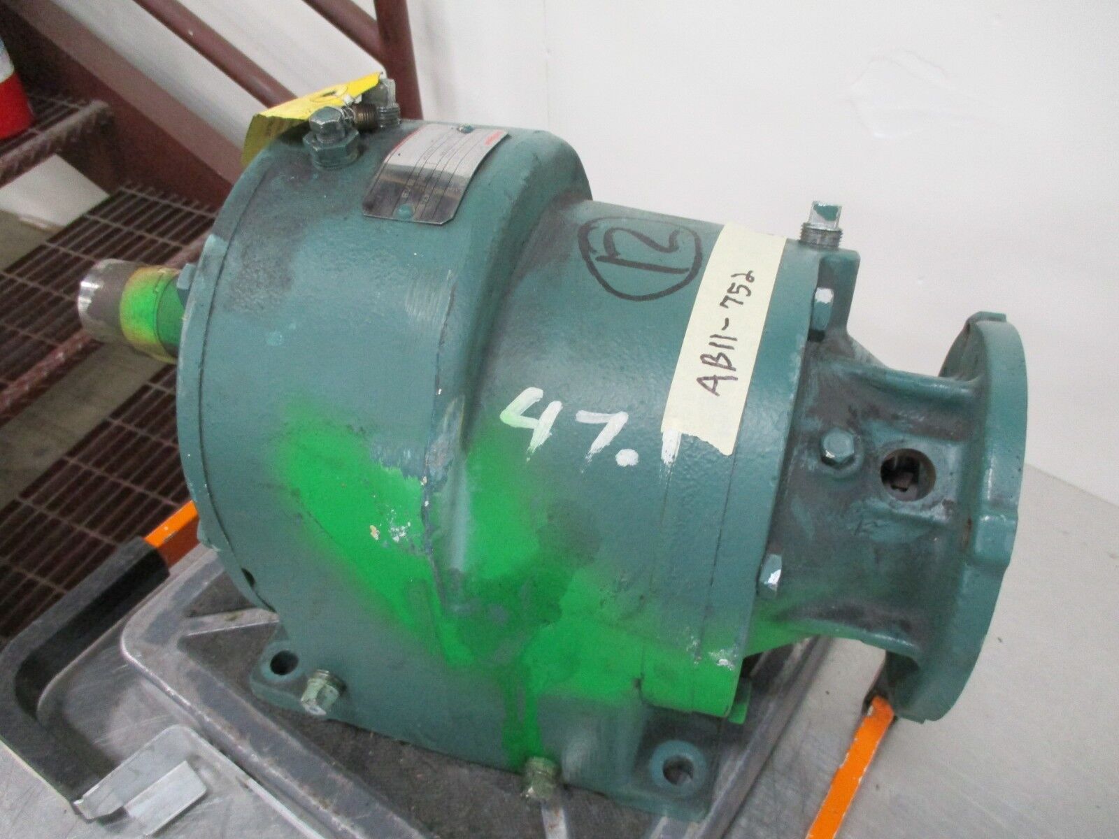 Dodge Gear 1-56C-TM4A-47 Ratio: 47.1 Input: 3.1HP 1750RPM Output: 37RPM Used