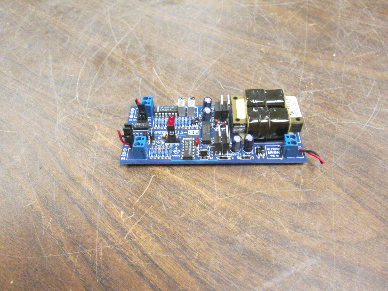 Wentech Isolated DC Transmitter DT13-120 120VAC Input 5/10/15V Output Used