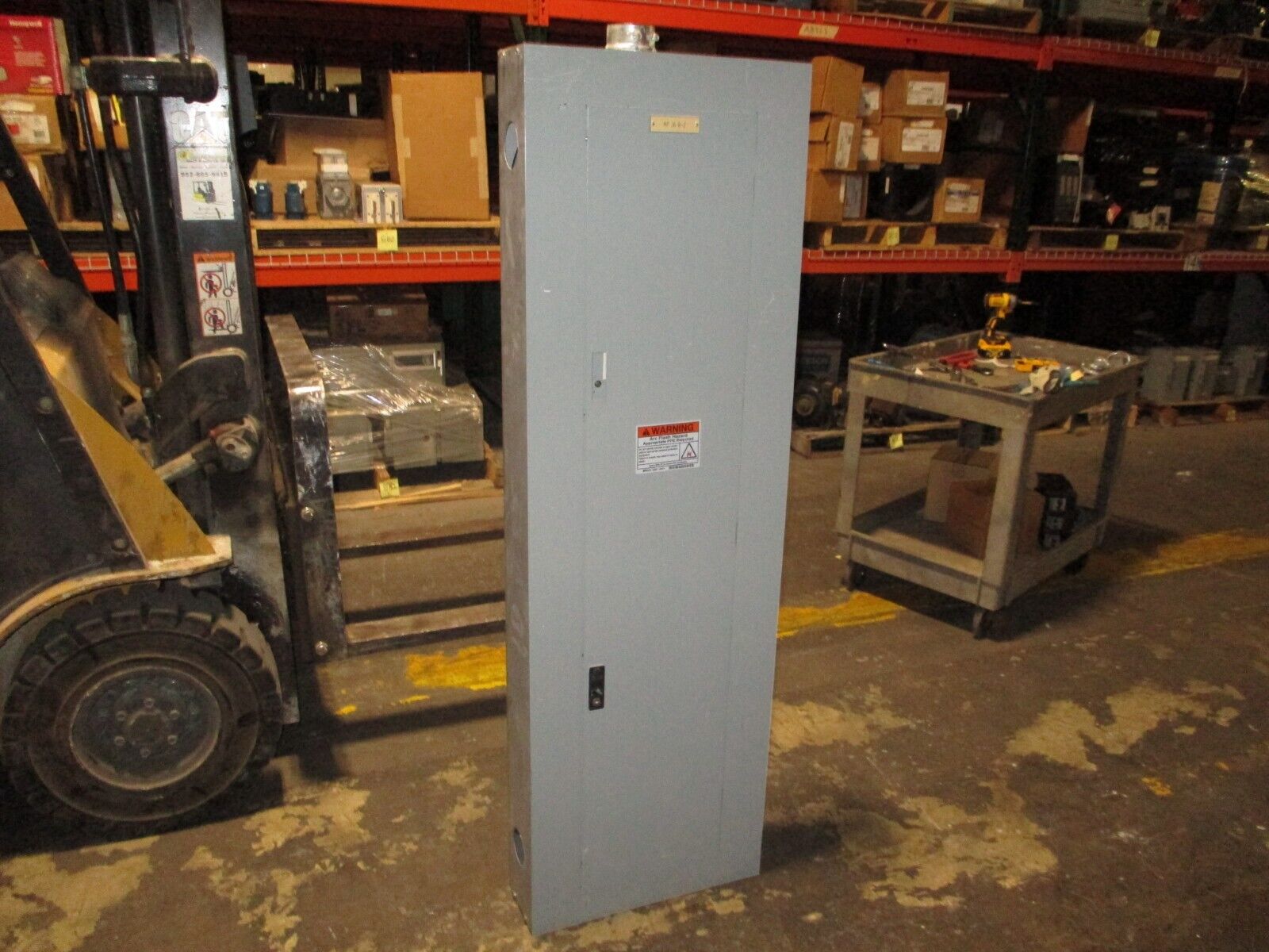 GE Main Lug Breaker Panel AQF3422MTX 225A Max 208/120V 3Ph 4W 42-Slot Used