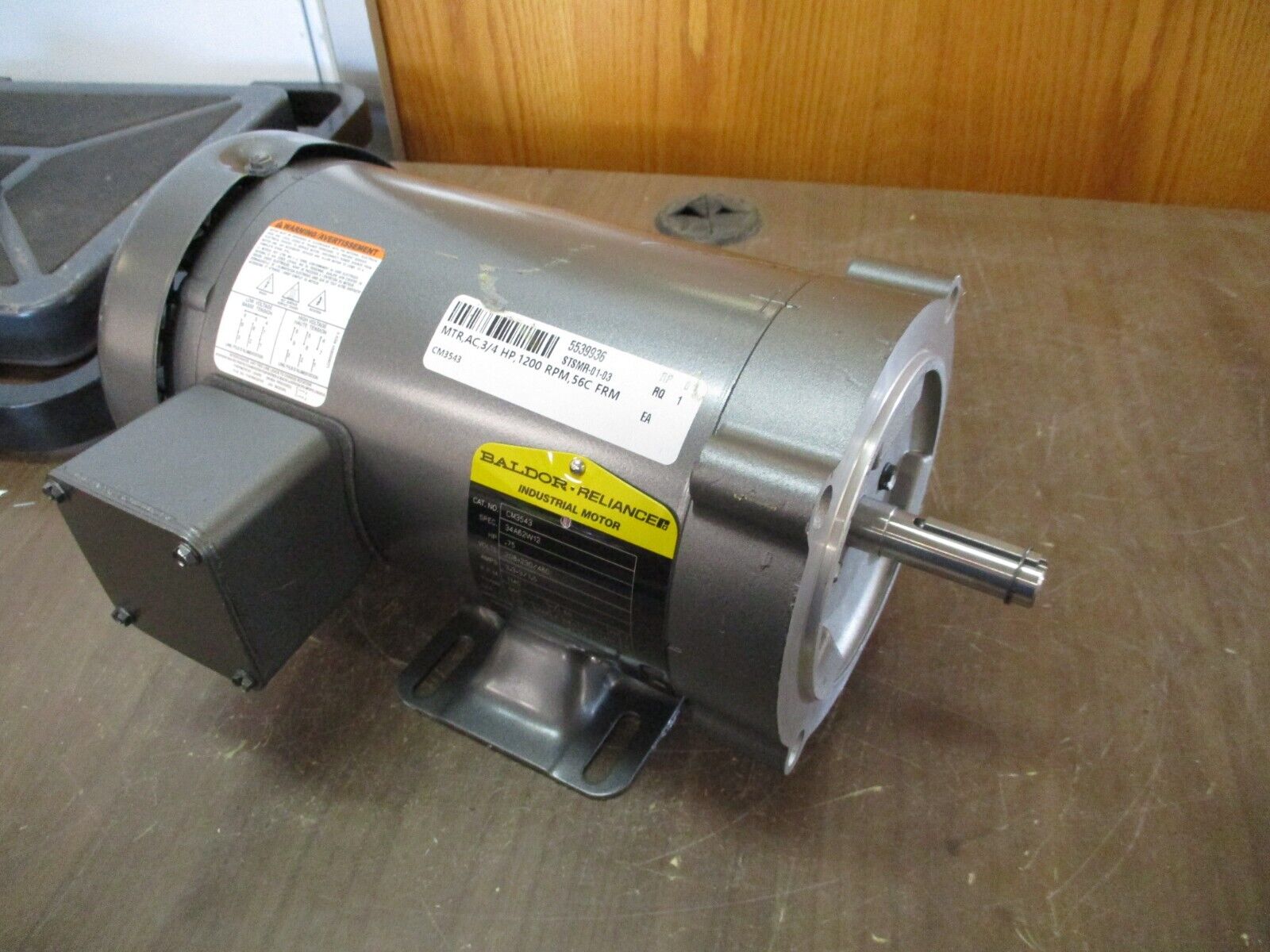 Baldor Motor CM3543 0.75HP 1200RPM 208-230/460V 3.3-3/1.5A 60Hz 3Ph New Surplus