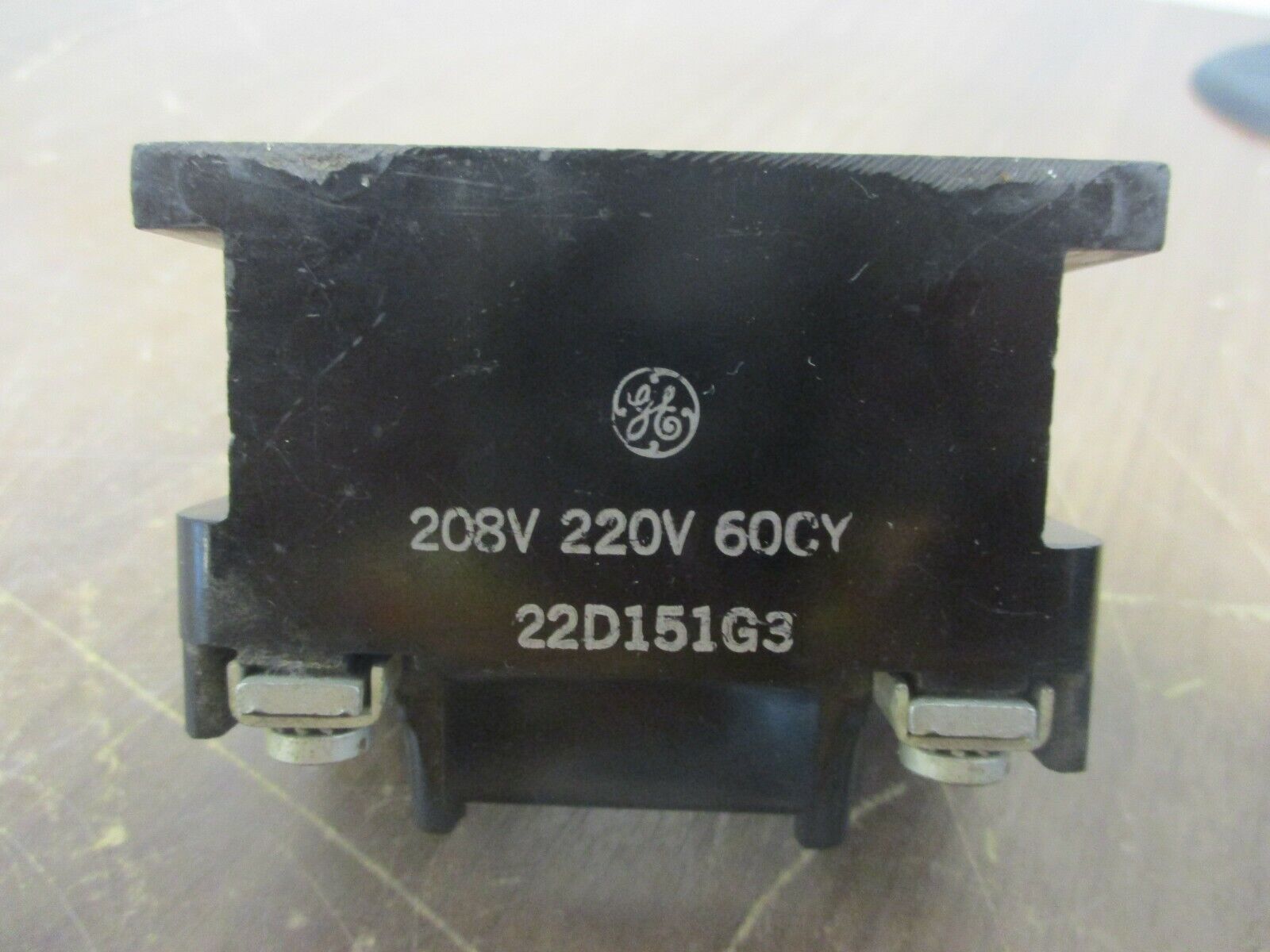 GE Magnetic Coil 22D151G3 208/220V 60Hz Used