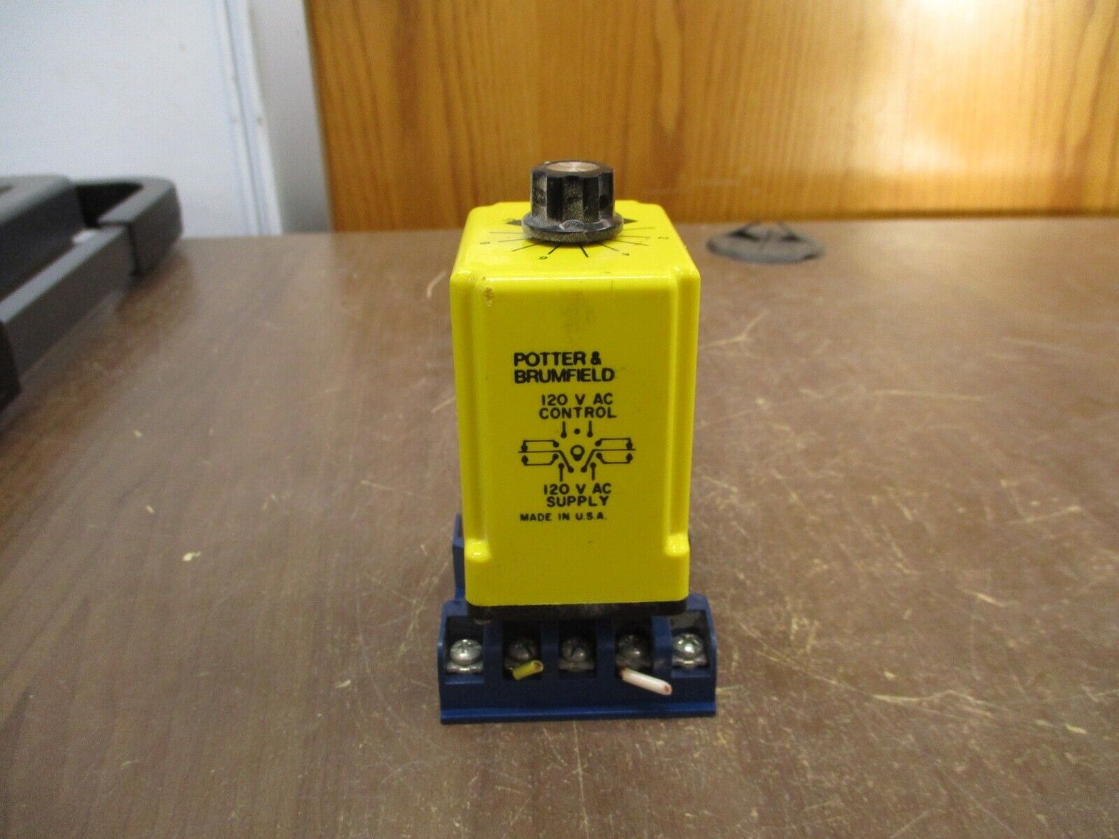 Potter & Brumfield Time Delay Relay CDB-38-70014 Range: 0.1-10sec w/ Base Used