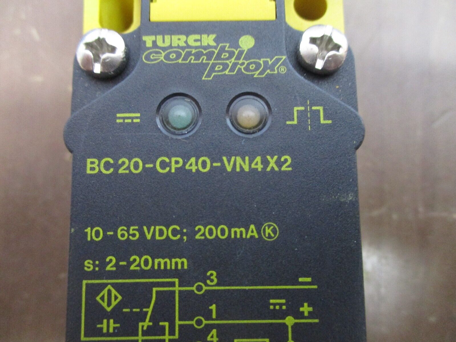 Turck Combi Prex Proximity Sensor BC20-CP40-VN4X2 10-65VDC 200mA New Surplus