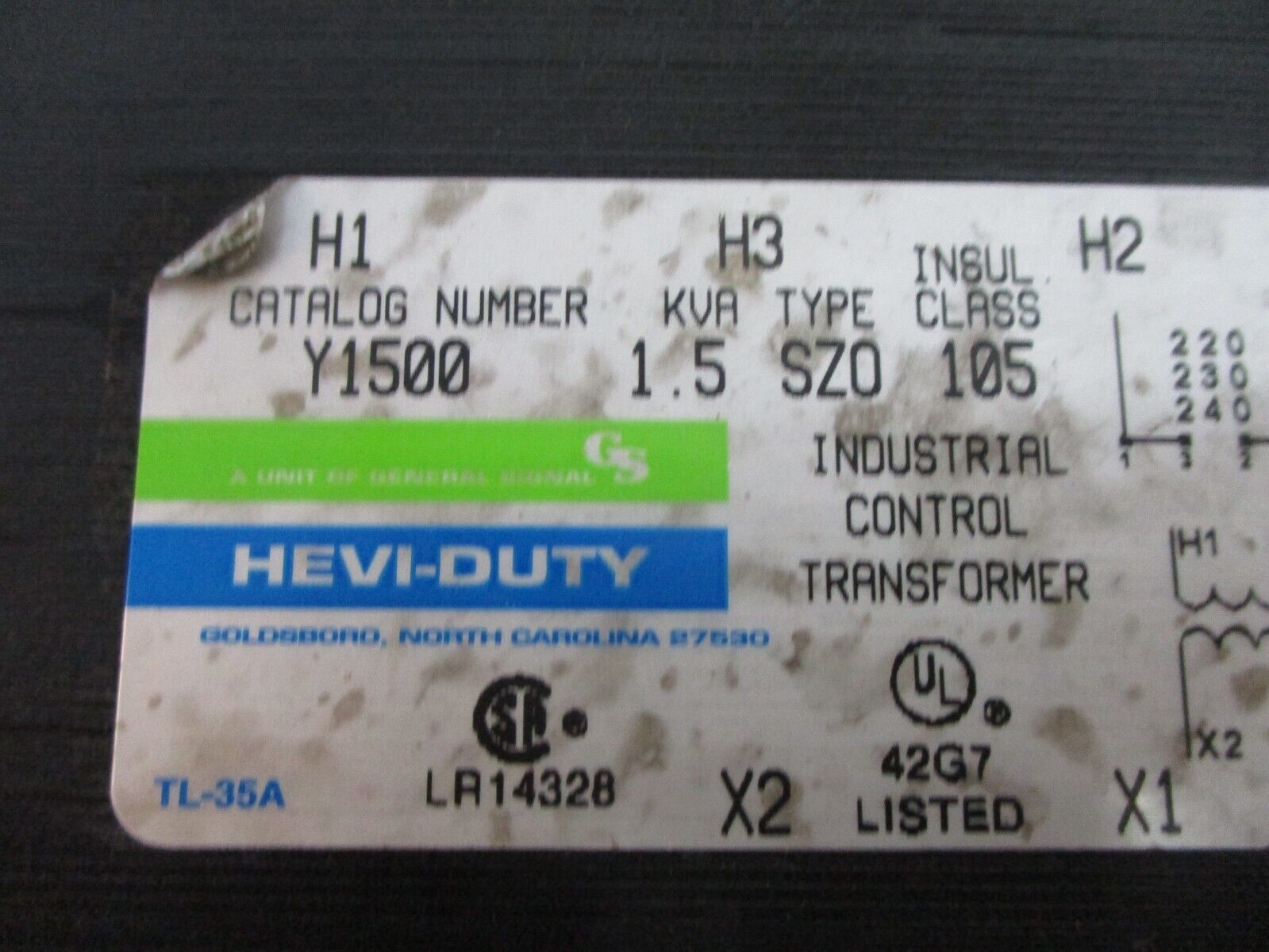 Hevi-Duty Type SZO Control Transformer Y1500 1.5kVA Pri: 240/480V Sec: 120V Used