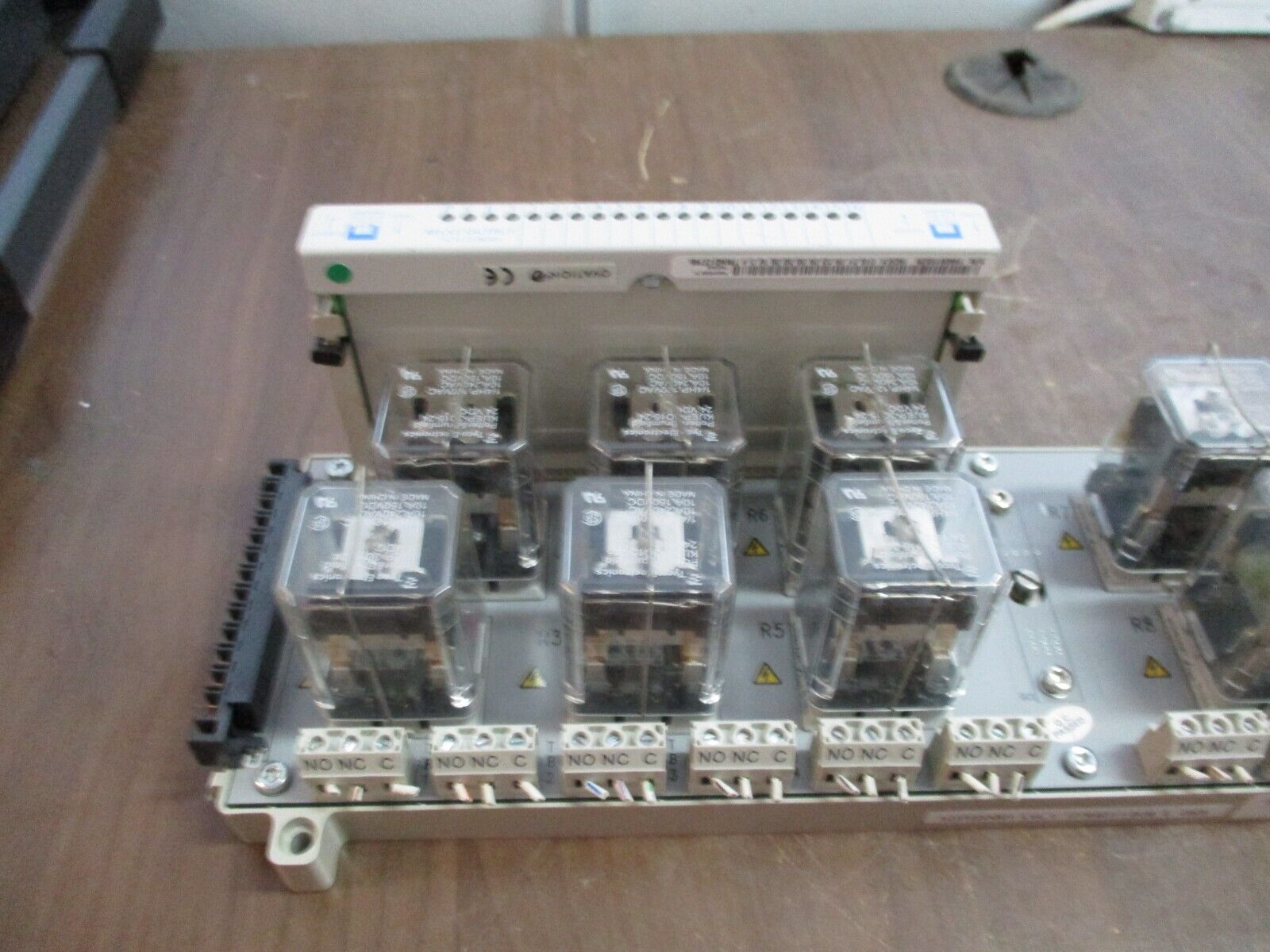 Tyco/Emerson Ovation Relay Assembly 5A26458G05 Rev. 09 *(2) Broken Corners* Used