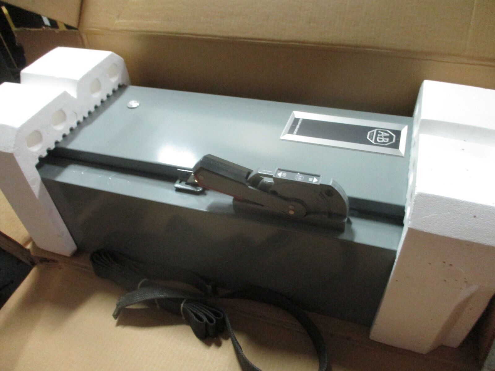Allen-Bradley Fusible Size 0 Combination 509-AOD Ser B 115-120V Coil New Surplus