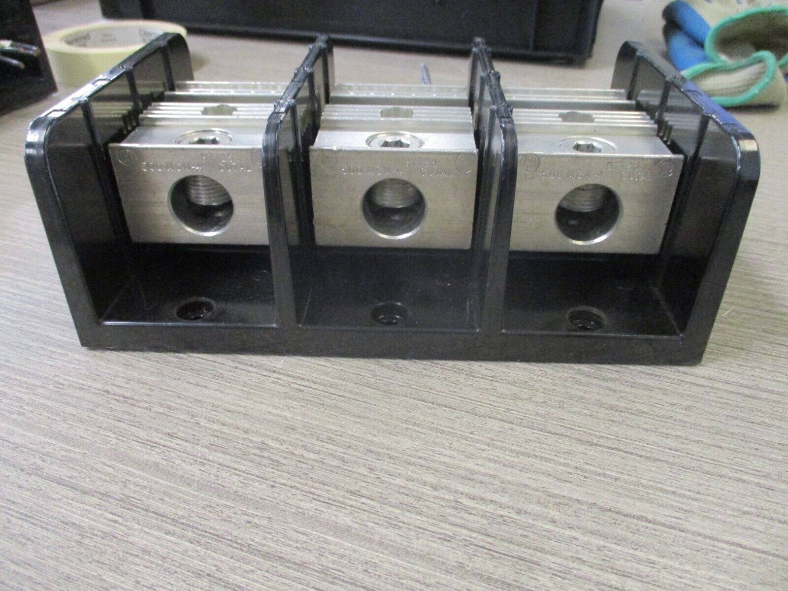 Square D Power Distribution Block 9080 LBA365112 380A 600V 3P Used