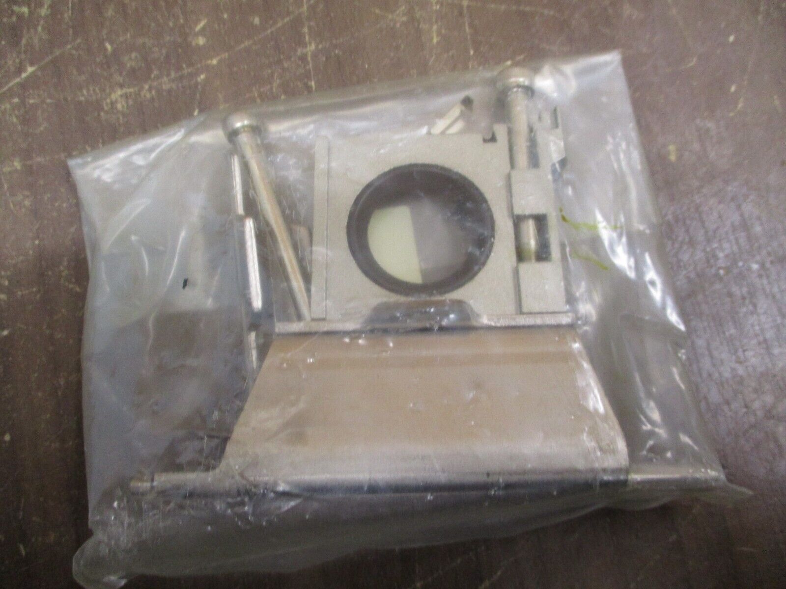 Interface w/ Bracket Y400T *Lot of 2* New Surplus