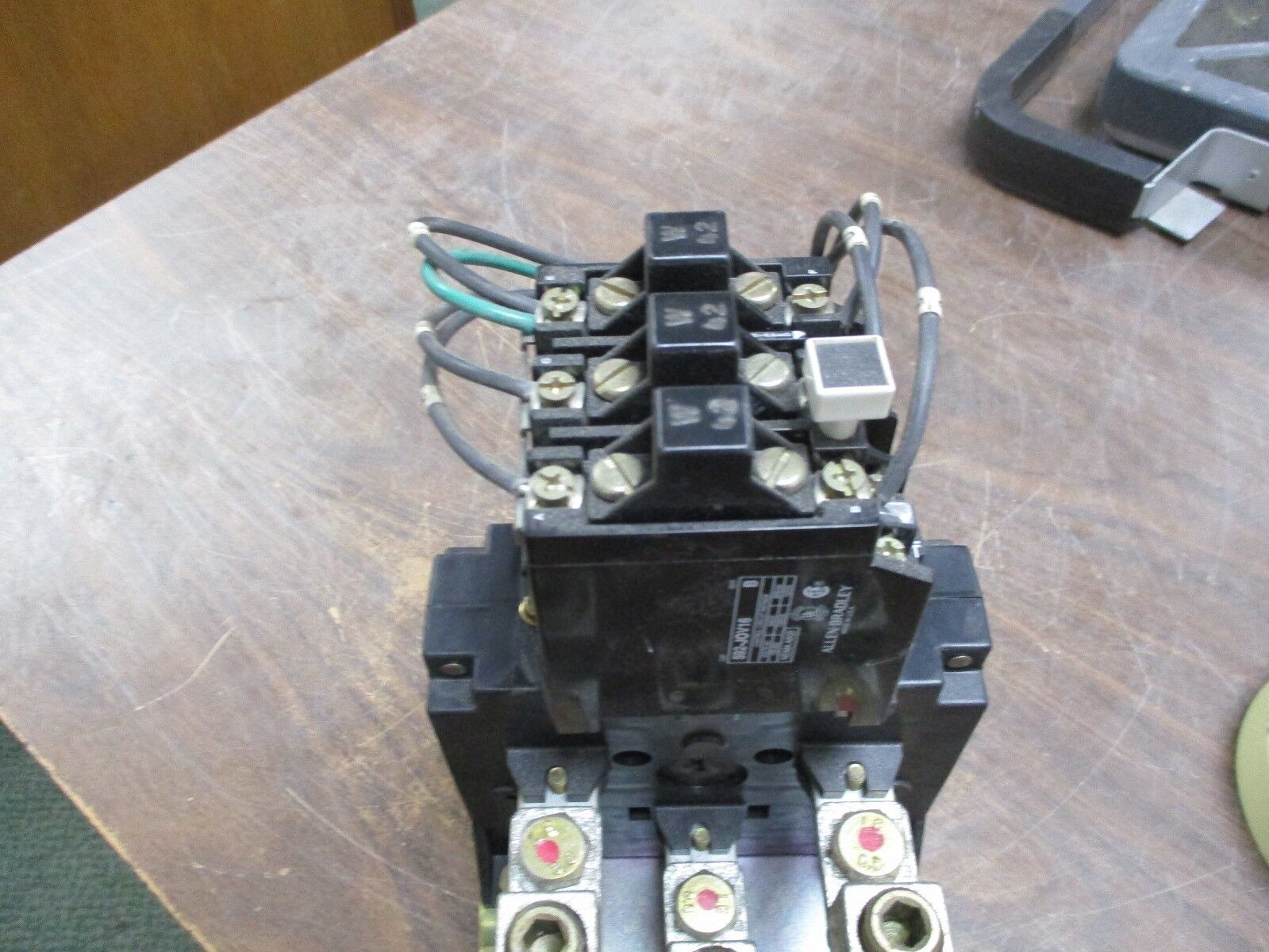 Allen-Bradley Thermal Overload Relay 592-TPD200 184A Ratio 200:5 120-600V Used