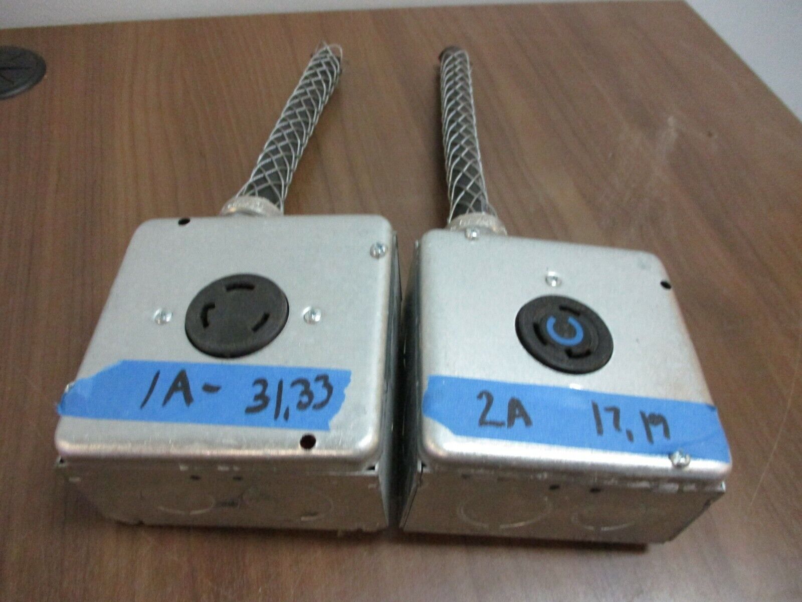 Misc. Brand, receptacle w/ outlet box, part #:nema L6-30, 30A, 250V, used