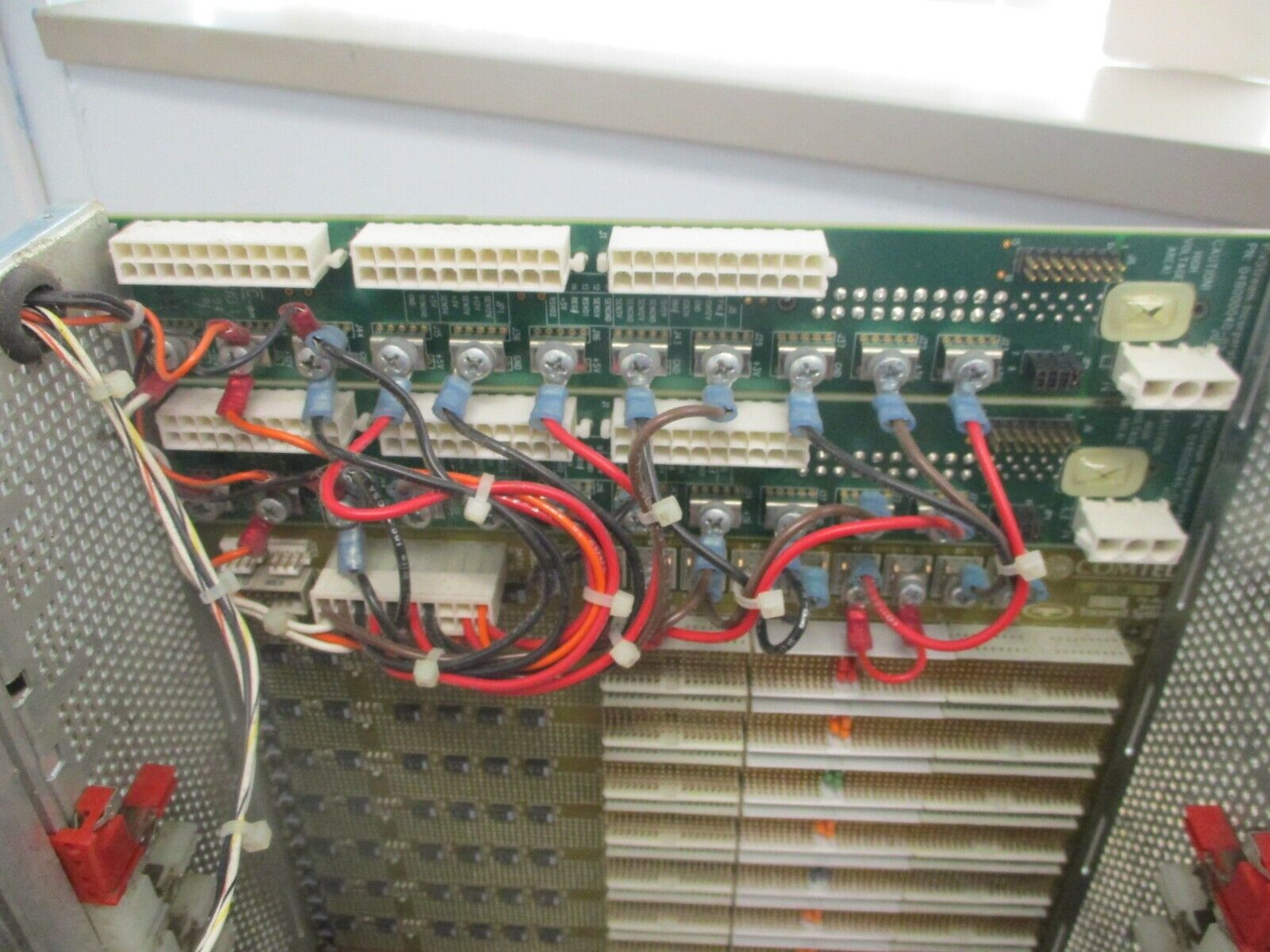 Tracewell Systems CPCI Chassis 511-1500-F00-00 Rev. R3 90-264VAC 6.3A 47-63Hz