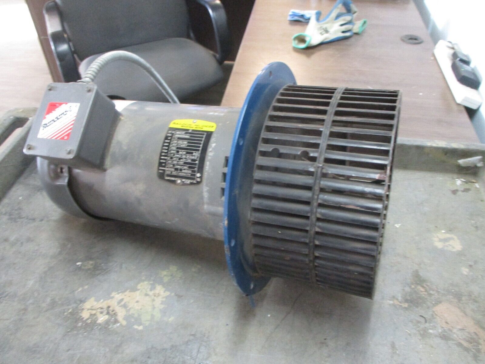Baldor Motor VM3219T 7.5HP 3600RPM 208-230/460V 18.8-17.4/8.7A 3Ph 60Hz Used