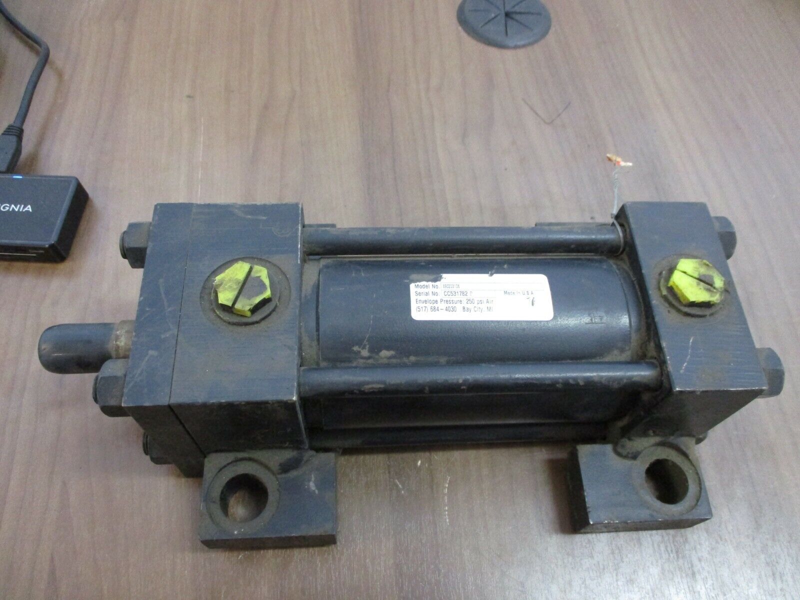 RWC Air Cylinder 890203106 250 PSI Used