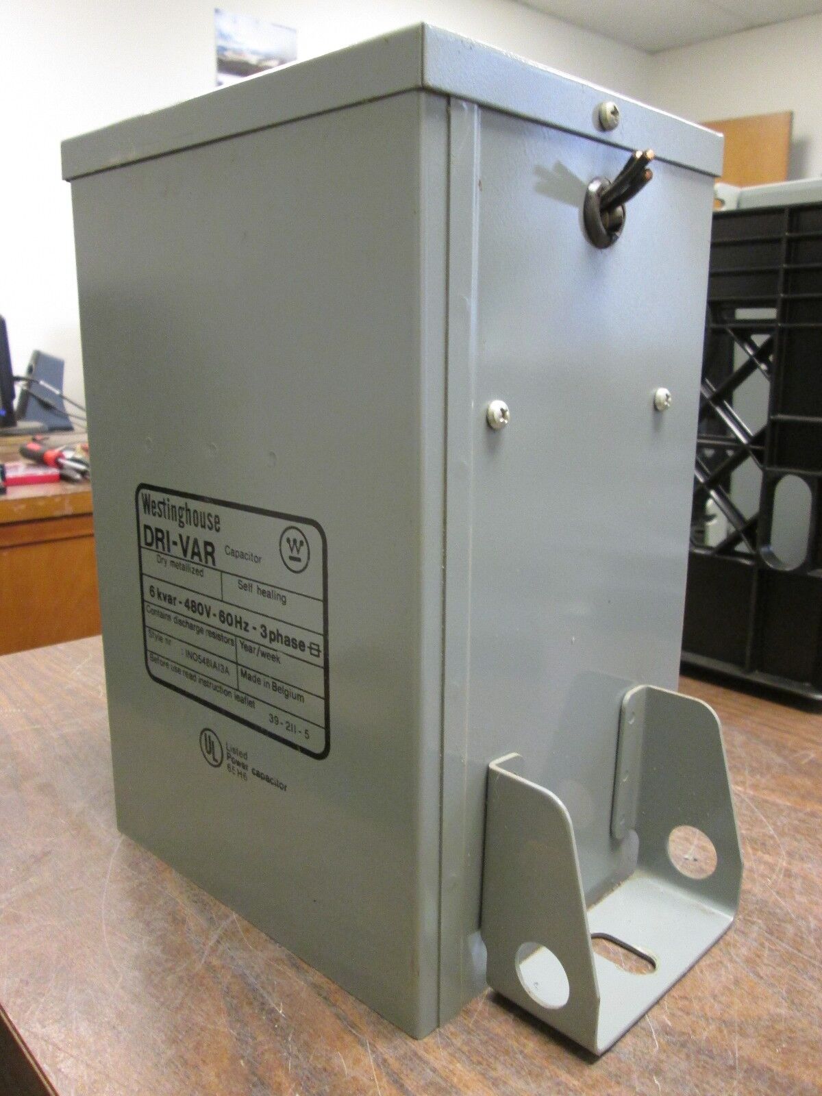 Westinghouse Dri-Var Capacitor 1N05481A13A 6kvar 480V 60Hz 3Ph Used