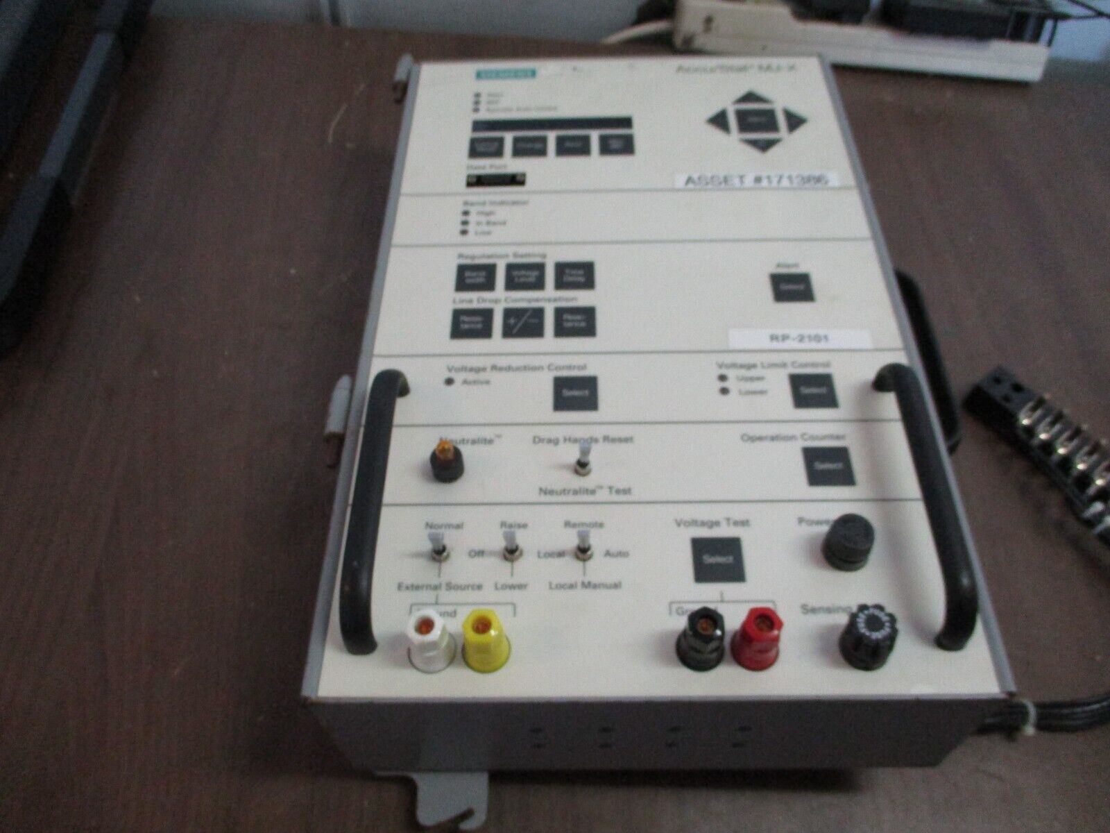 Siemens Accu/Stat MJ-X Voltage Regulator Control Panel 59689 Used