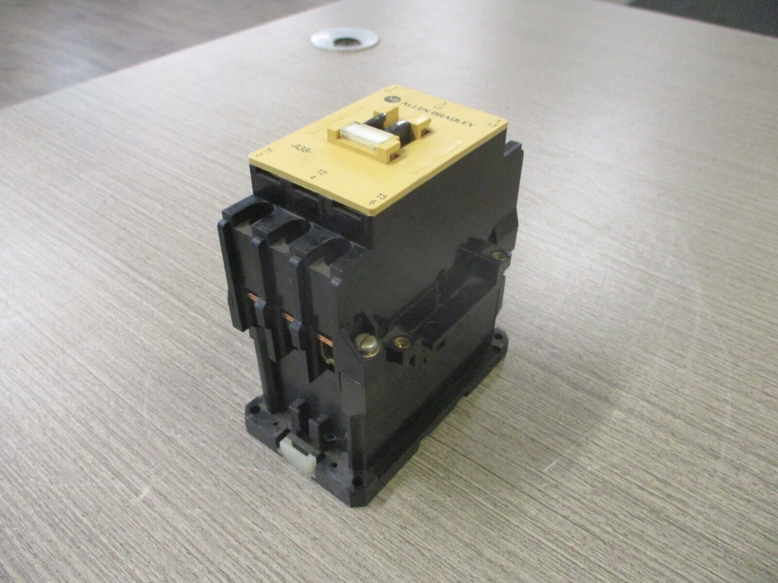 Allen-Bradley Contactor 100-A38N*3 Ser. C 120V Coil 38A 600V. Used.