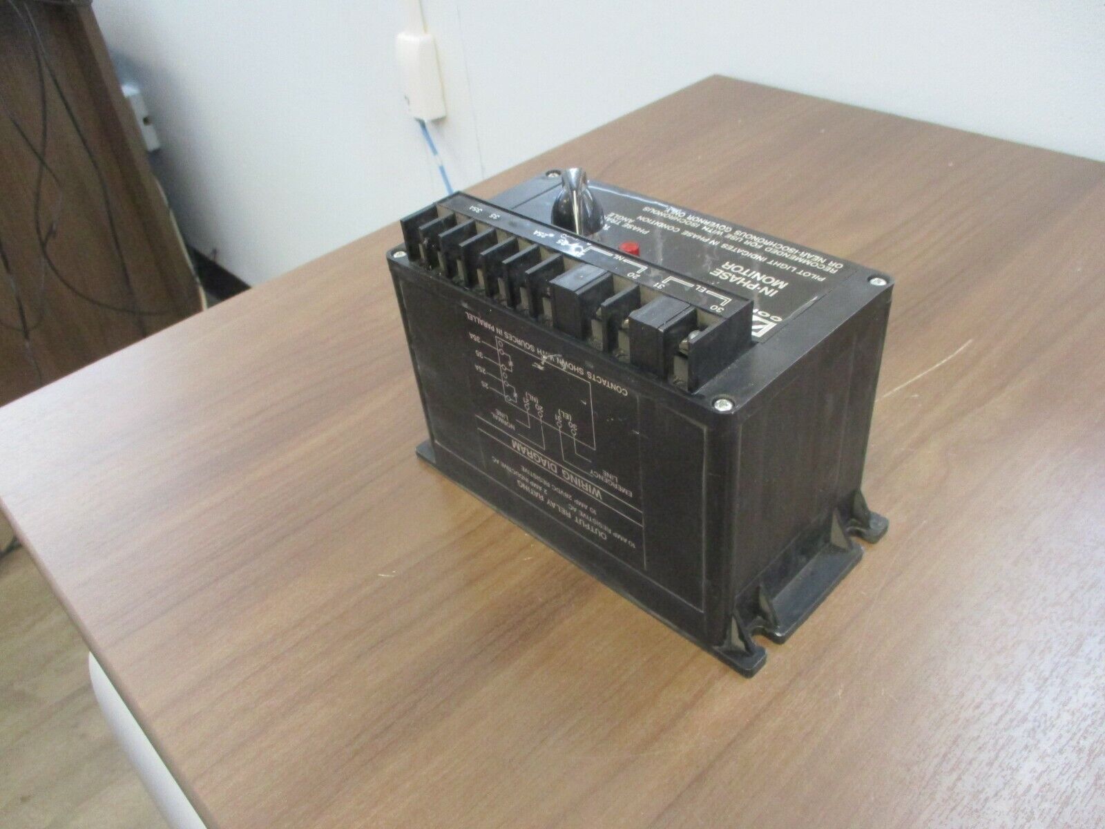 Zenith Controls In-Phase Monitor Used