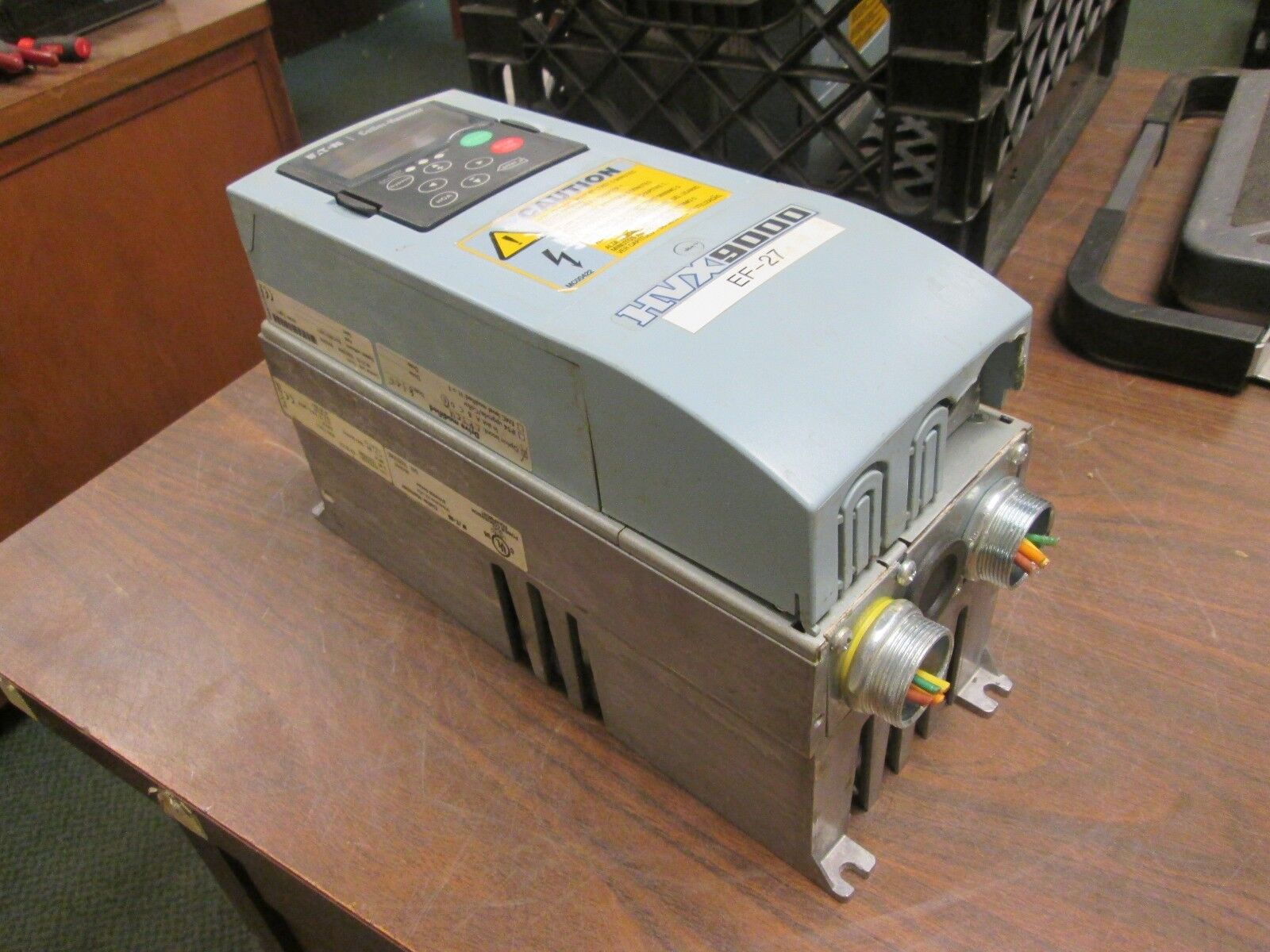 Cutler-Hammer HVX9000 AC Drive HVX005A1-4A1B1C4 5HP 3Ph Used