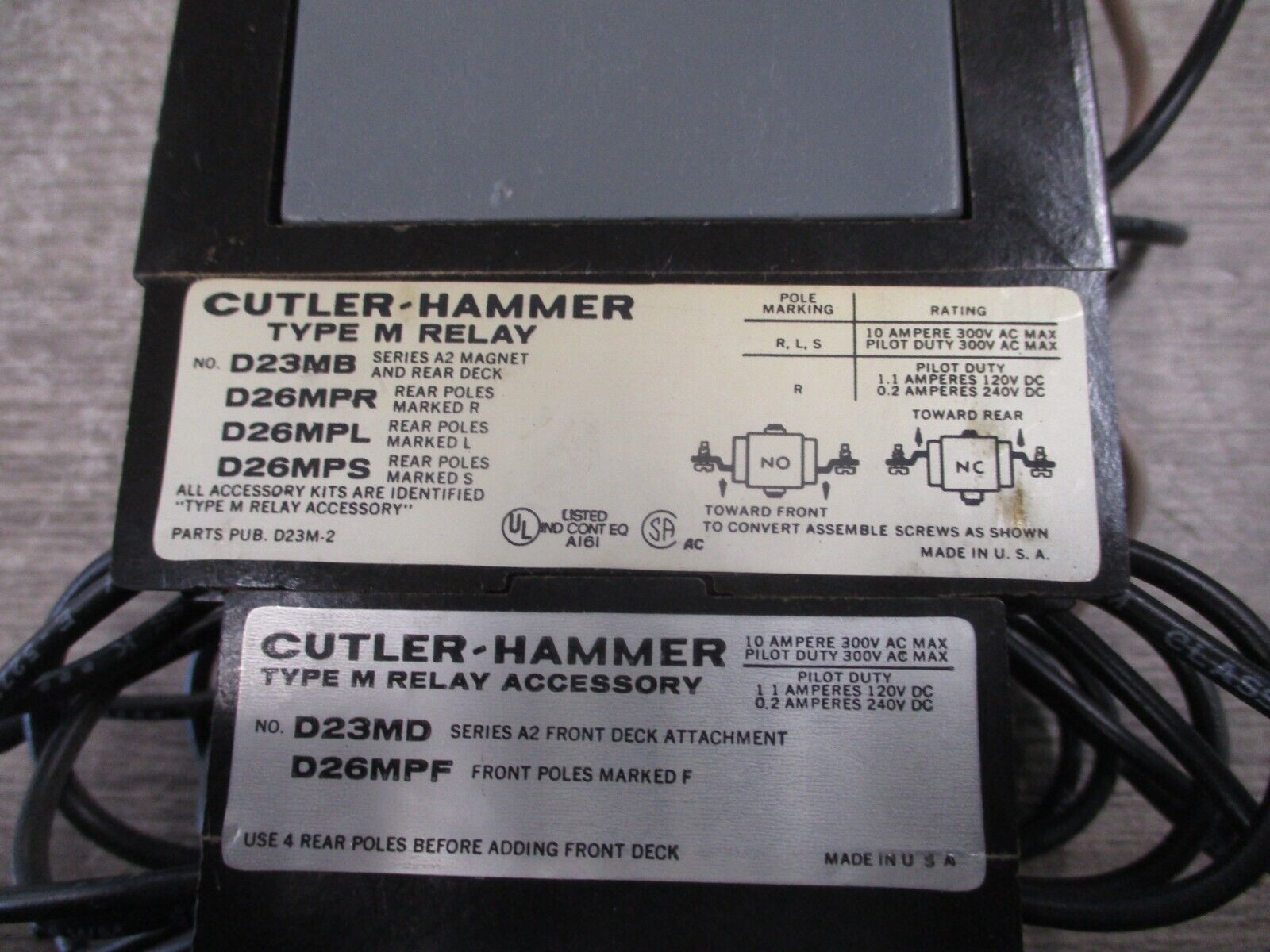 Cutler-Hammer Type M Relay D23M-2 120V Coil 10A 300V W/Accessory Used