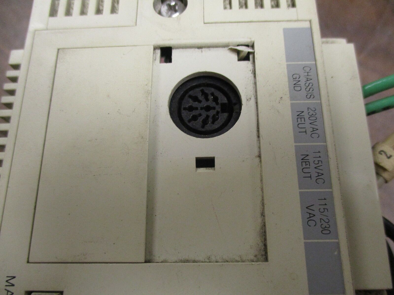 Allen-Bradley SLC 100 Processor Unit 1745-LP101 Ser B FRN 4 *Missing Cover* Used