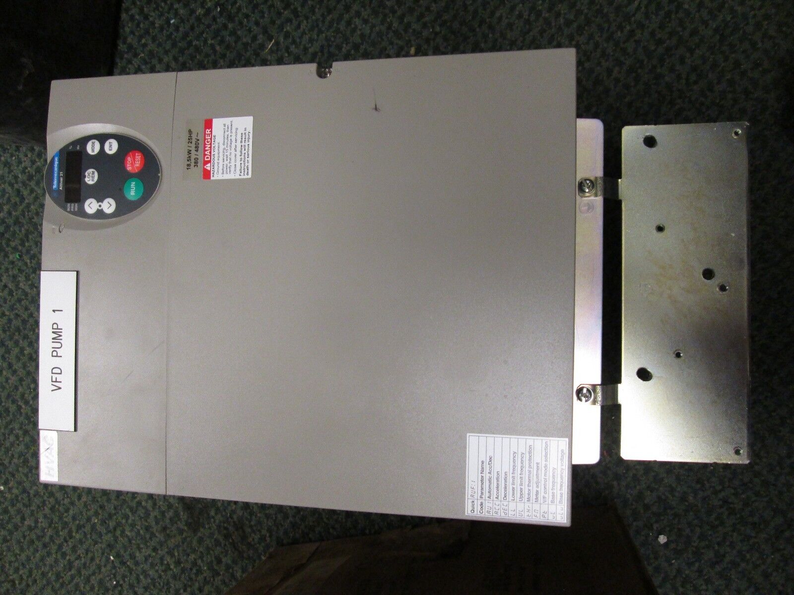 Telemecanique Altivar 21 Speed Controller ATV21HD18N4 25HP Used