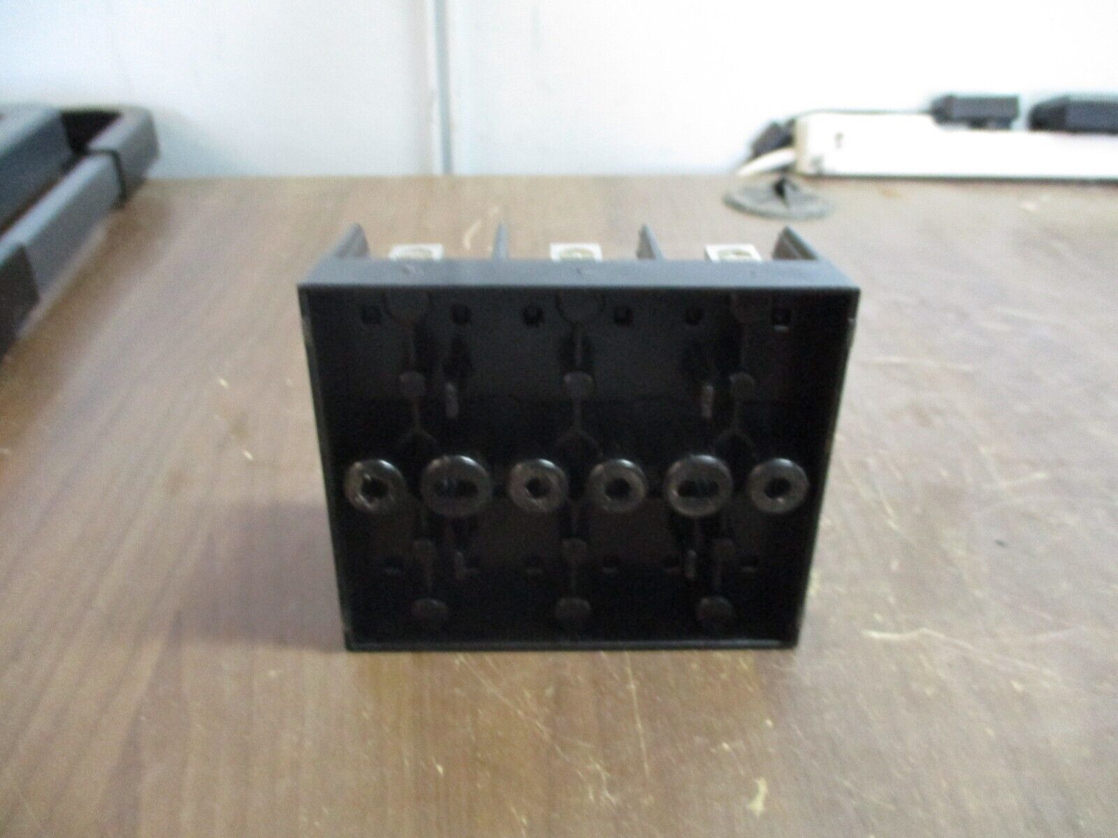 Buss Fuseholder J60060-3CR 60A 600V 3P w/ (3) 60A Fuses Used