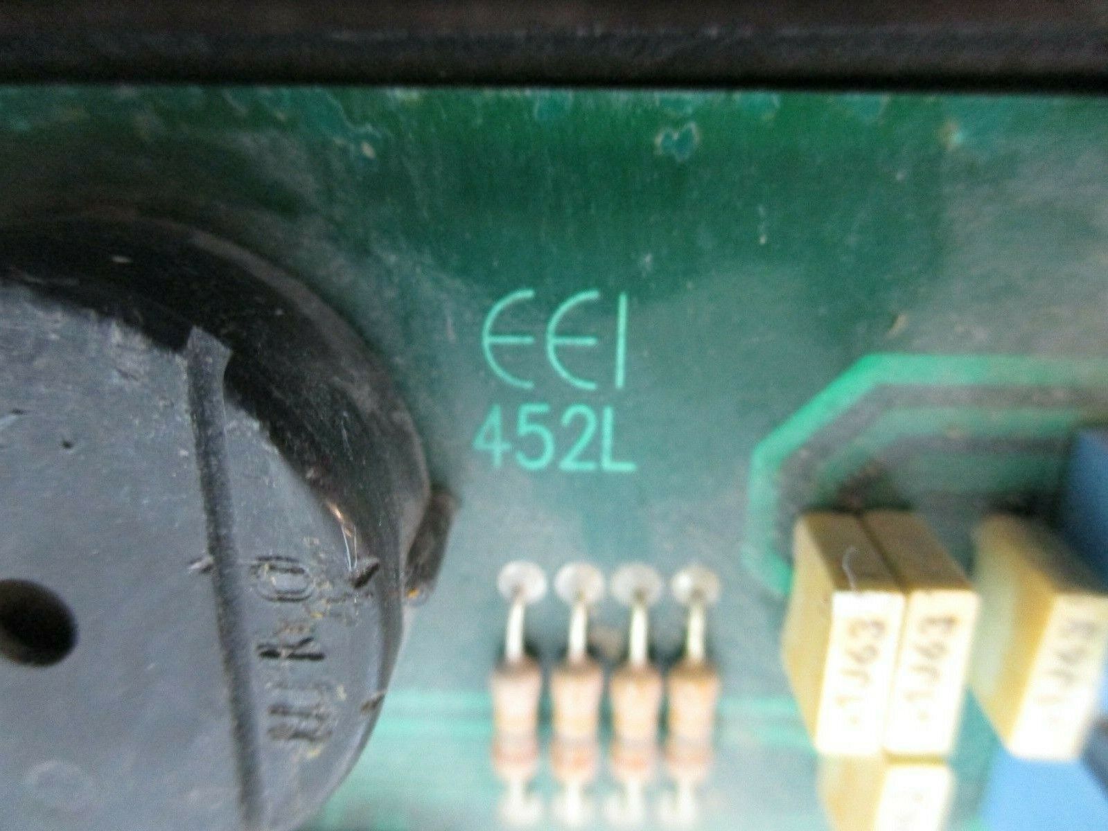 EEI Loaded and Operating Data Display 452L Used