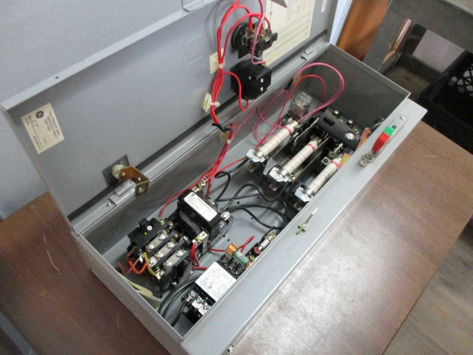 GE Size 0 Fusible Combination CR308B1042RAATLJ 115-120V Coil 18A 600V Used