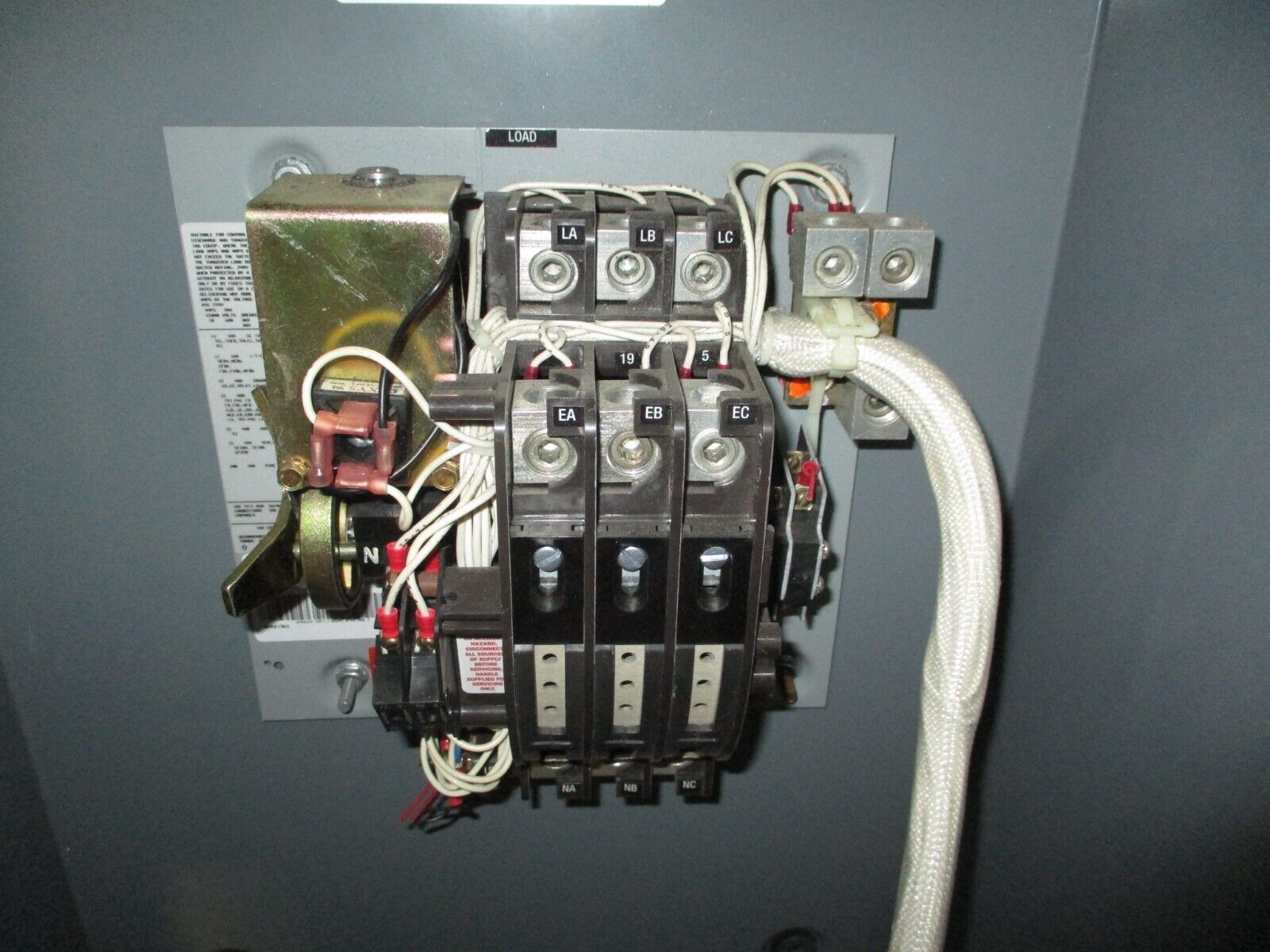 Kohler Automatic Transfer Switch KCT-AMTA-0104S 104A 480V 3Ph 4W 3P 60Hz Used