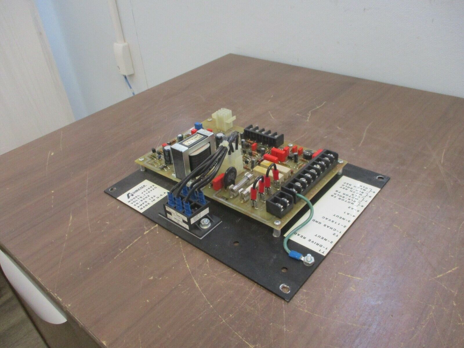 Acumeter Speed Control E4882 115V 50/60Hz 12A Used
