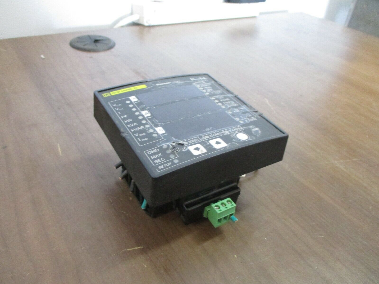 Square D PowerLogic ION 6200 Power Meter S620BA0A00 *Scratched / Ruffed Up* Used