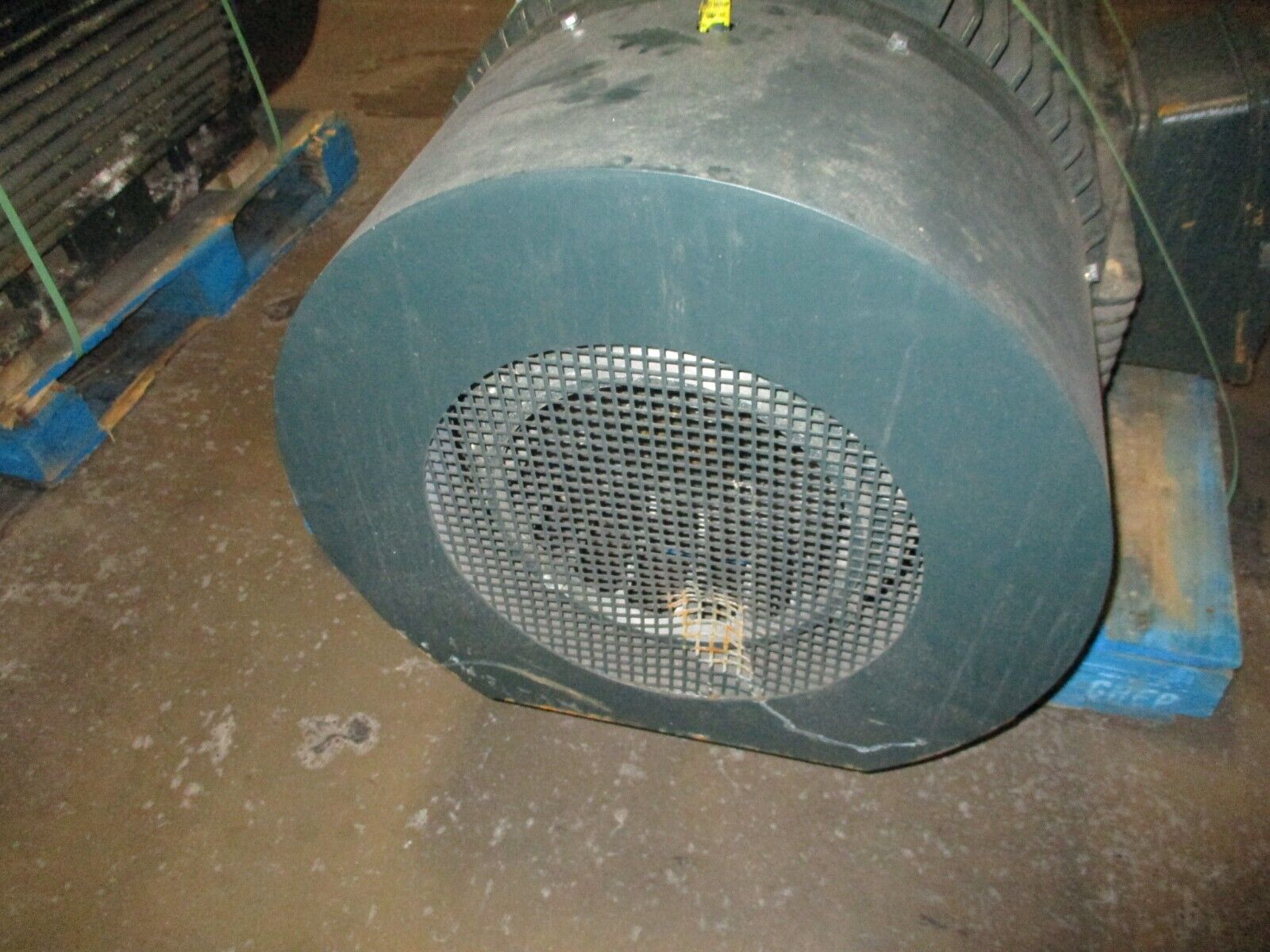 Toshiba EQP Severe Duty AC Motor B2506FLF4BMHL 250HP 1200RPM 460V 295A 60Hz 3Ph