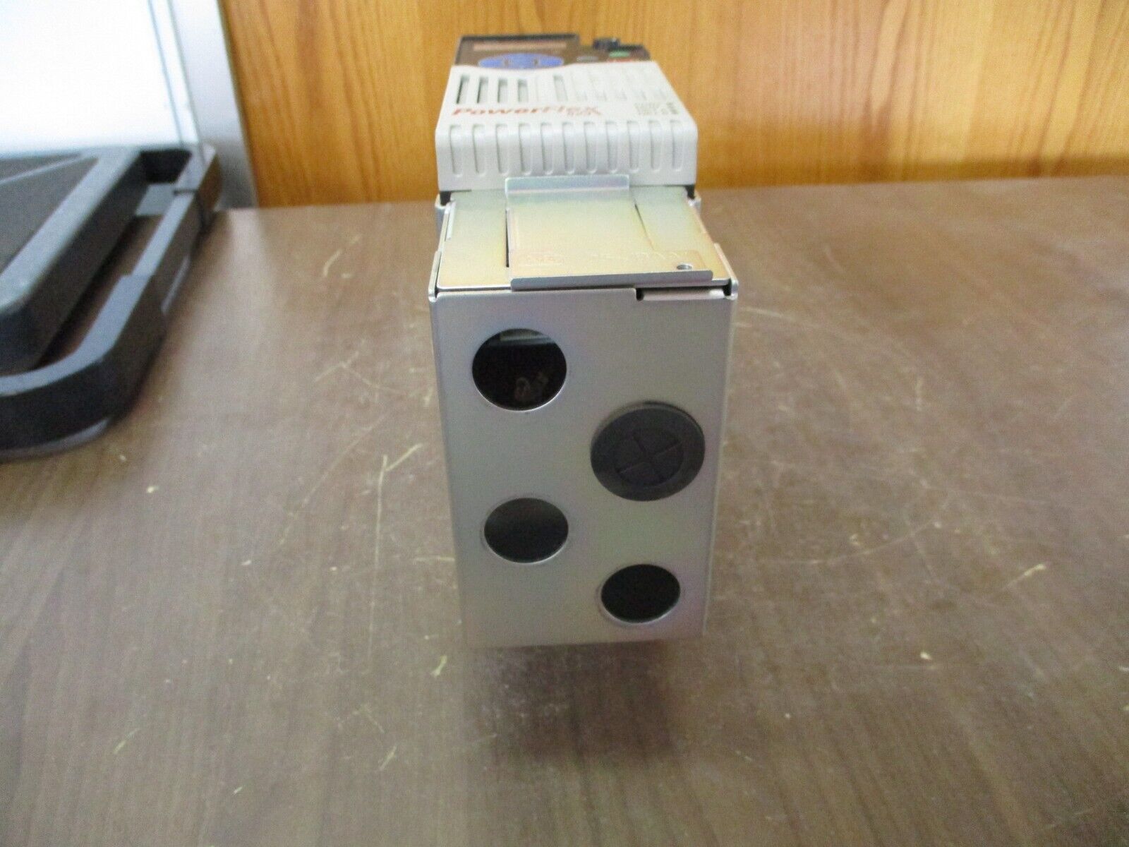 Allen-Bradley PowerFlex 523 AC Drive 25A-D6P0N104 Ser. B 3HP 3Ph Used