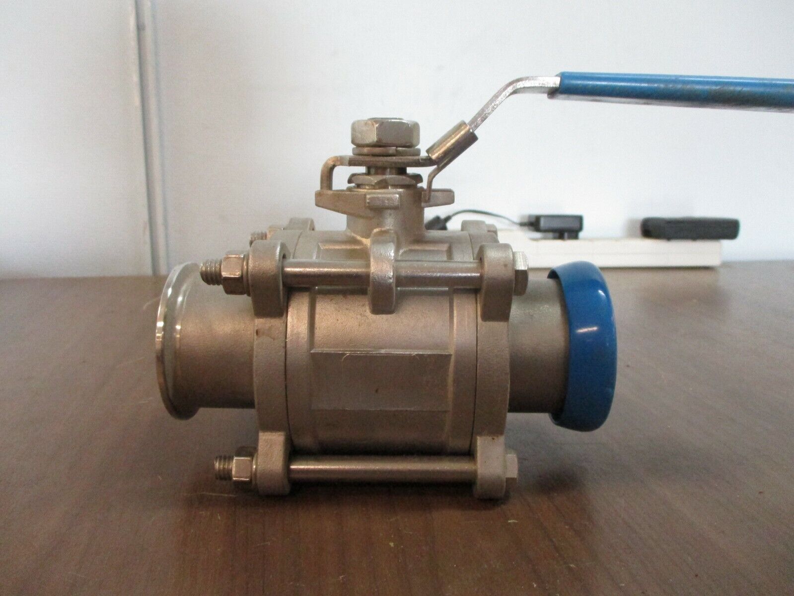 Dixon Bradford KF Two-Way Encapsulated Ball Valve Size: 2" 1000 WOG *No Box*