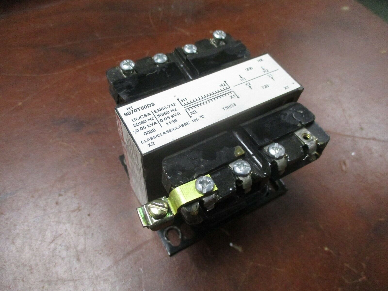 Square D Transformer 9070T50D3 0.05KVA Pri: 208V Sec: 120V 50/60Hz Used