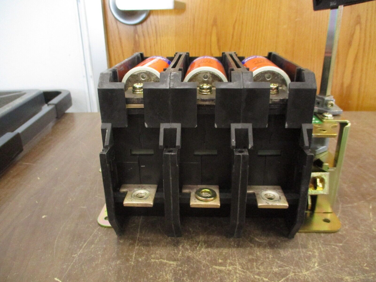 Allen-Bradley Fusible Disconnect Switch 194R-NJ200P3 Ser. B 200A 600V 3P Used