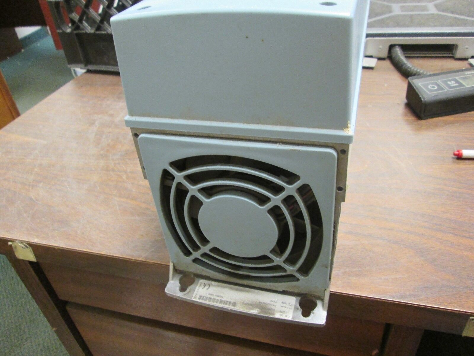 Johnson Controls VS Series AC Drive VS020410A-L0000 20HP 3Ph Used