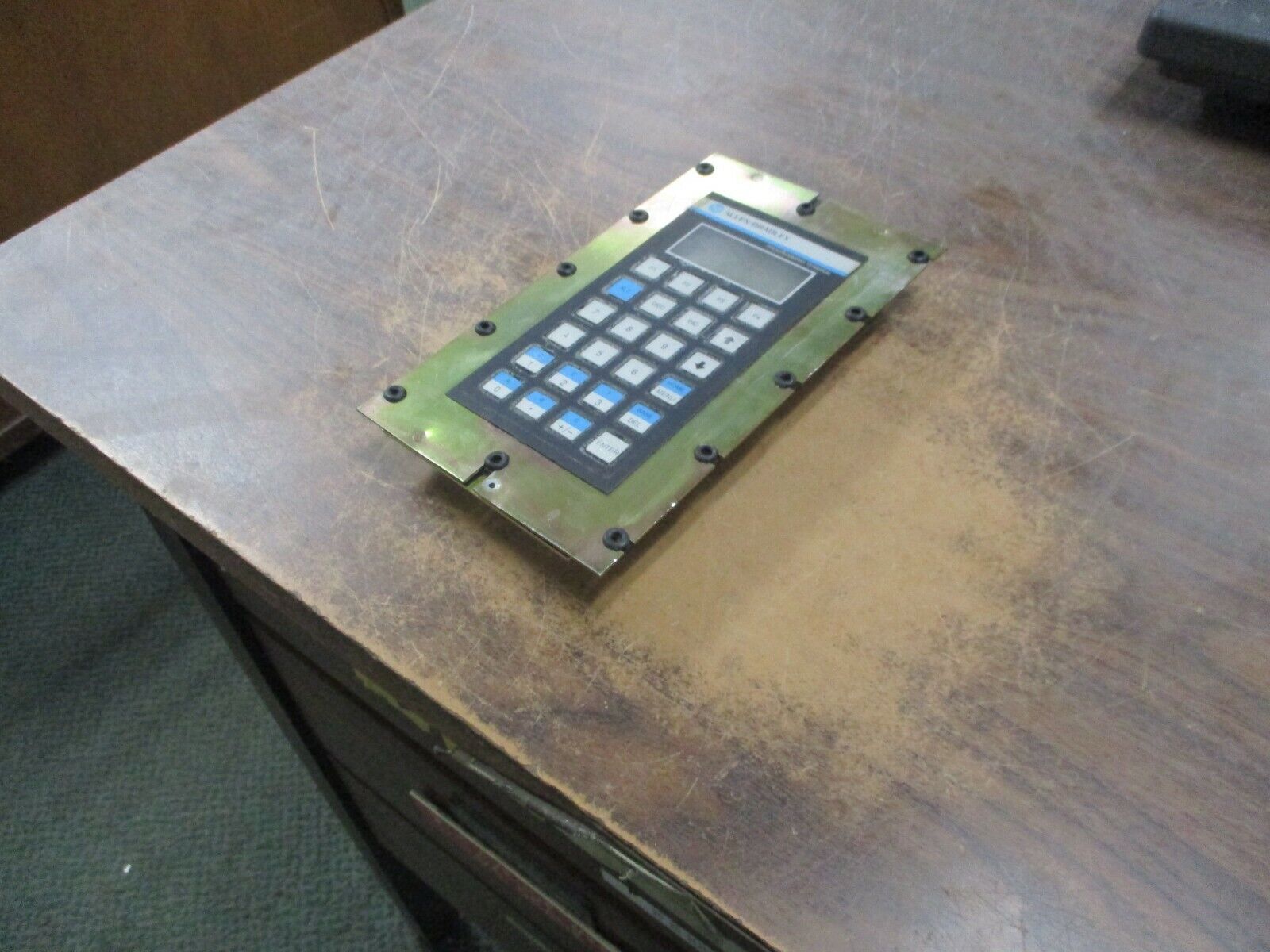 Allen-Bradley Programming Terminal 1300-DMT Ser. B 12VDC 0.150A Used