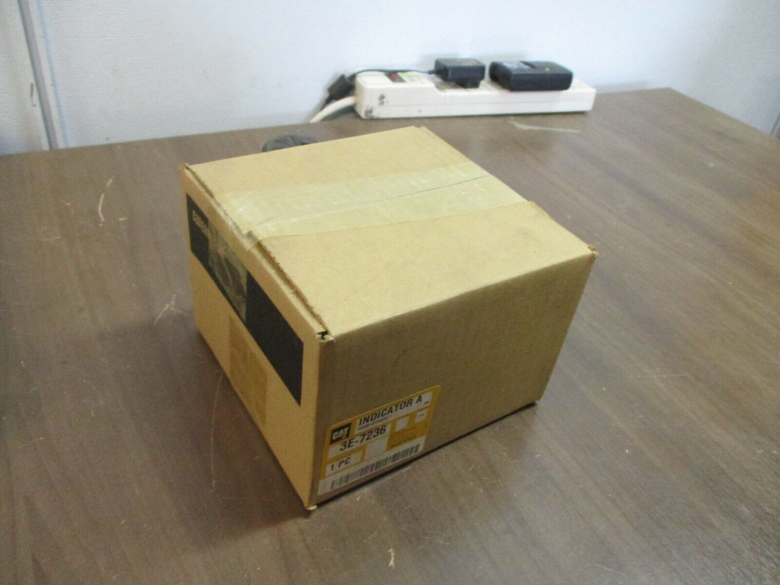 CAT Temperature Indicator A 3E-7236 New Surplus