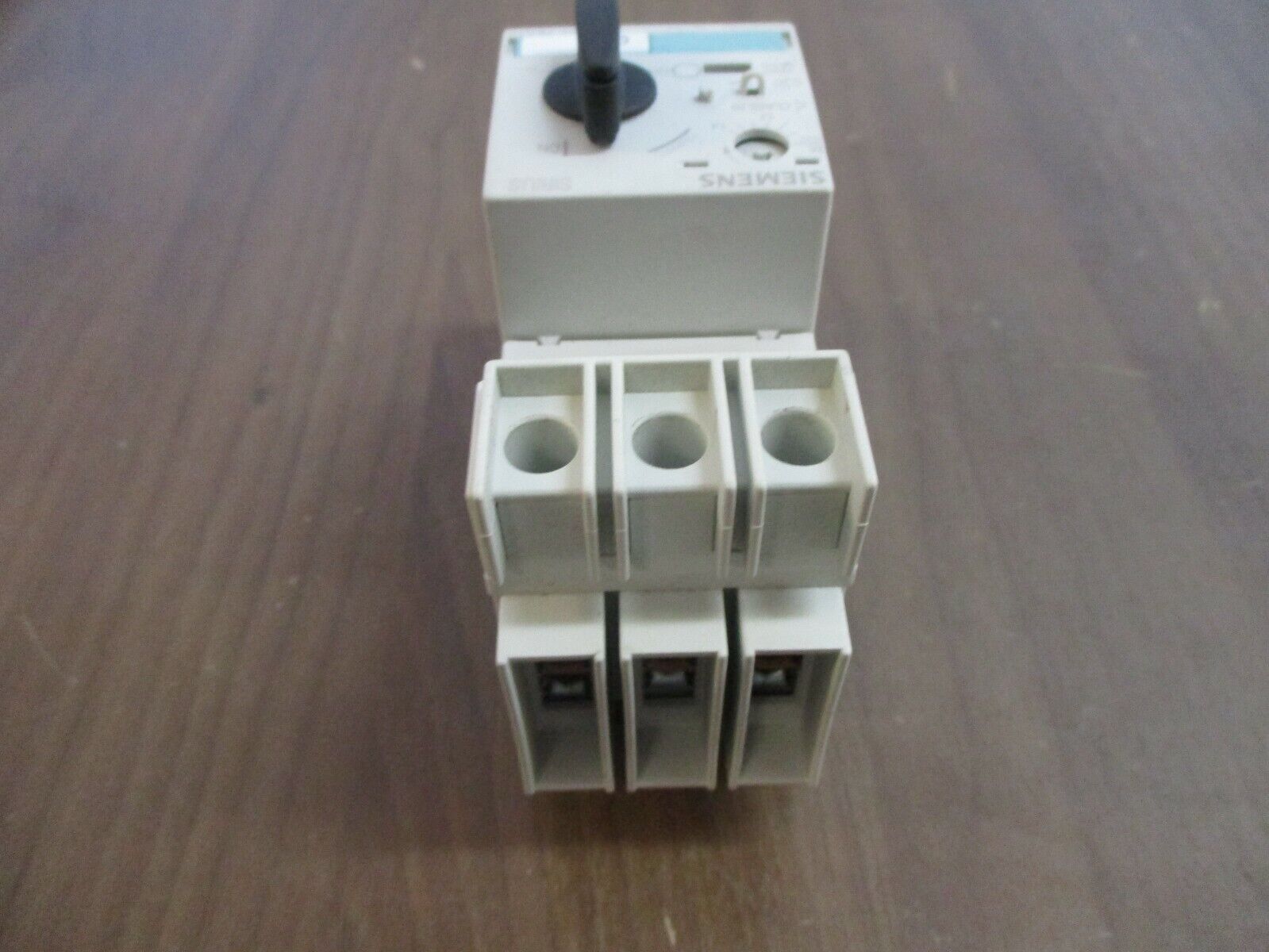 Siemens Sirius Motor Protector 3RV1021-1BA10 Trip: 1.4-2.0A Used