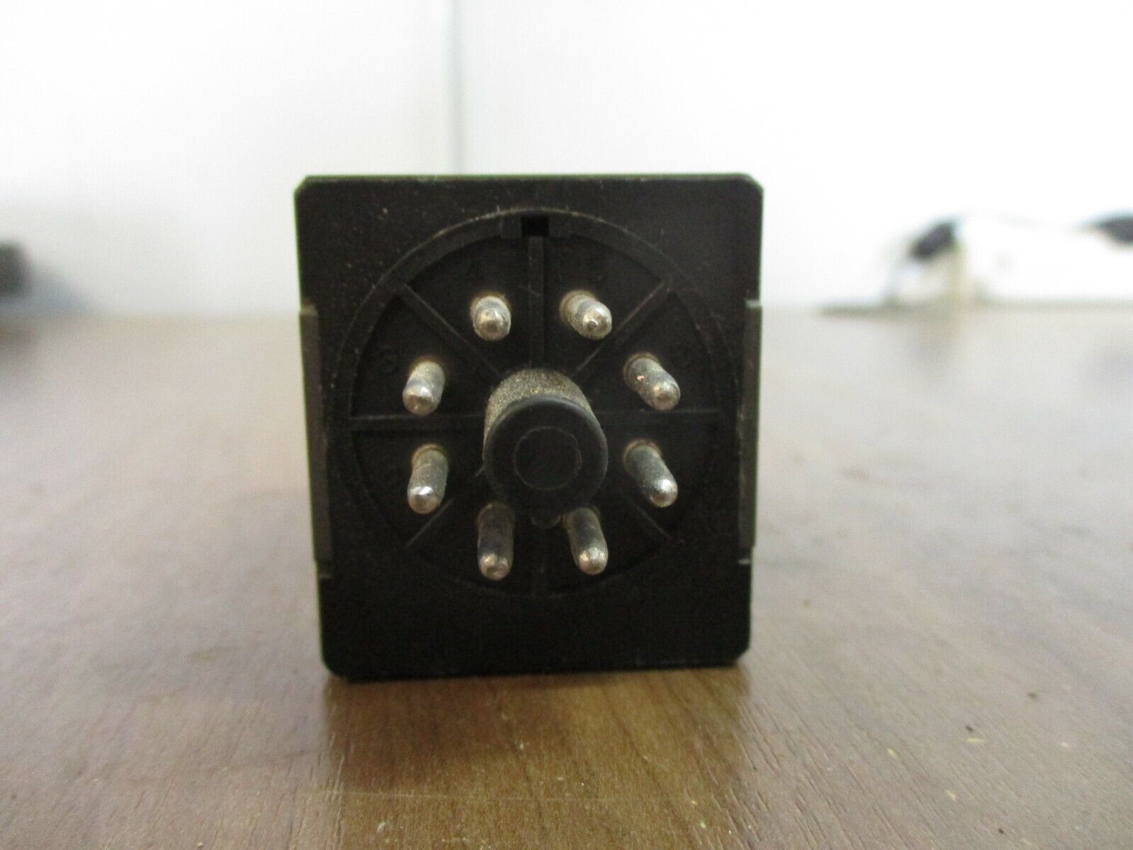 Idec Electronic Timer GT3W-A11 AF20 100-240VAC Used