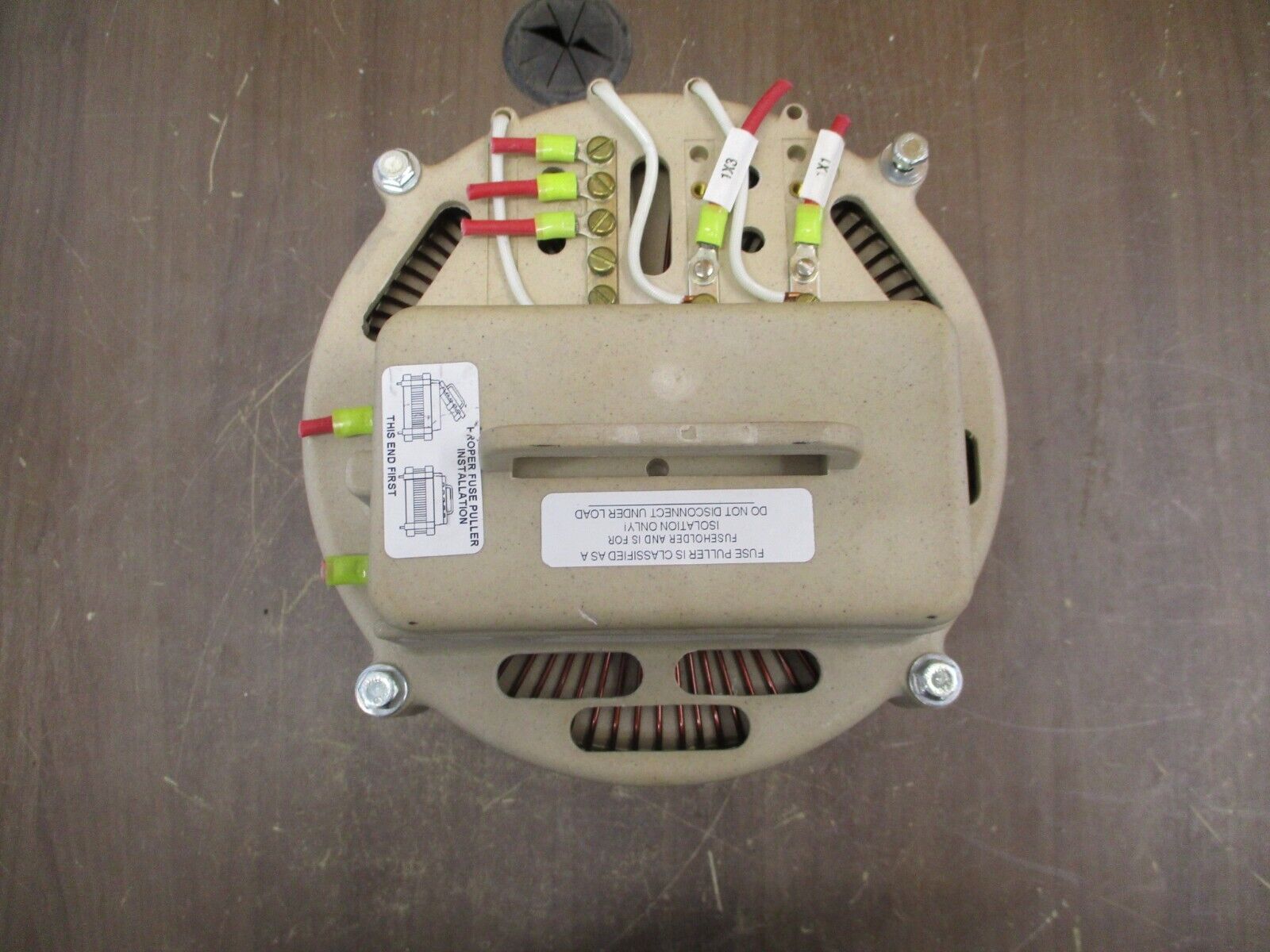 Cutler-Hammer Power Transformer 114B738G32 5kVA Pri: 480V Sec: 120/240V 60Hz