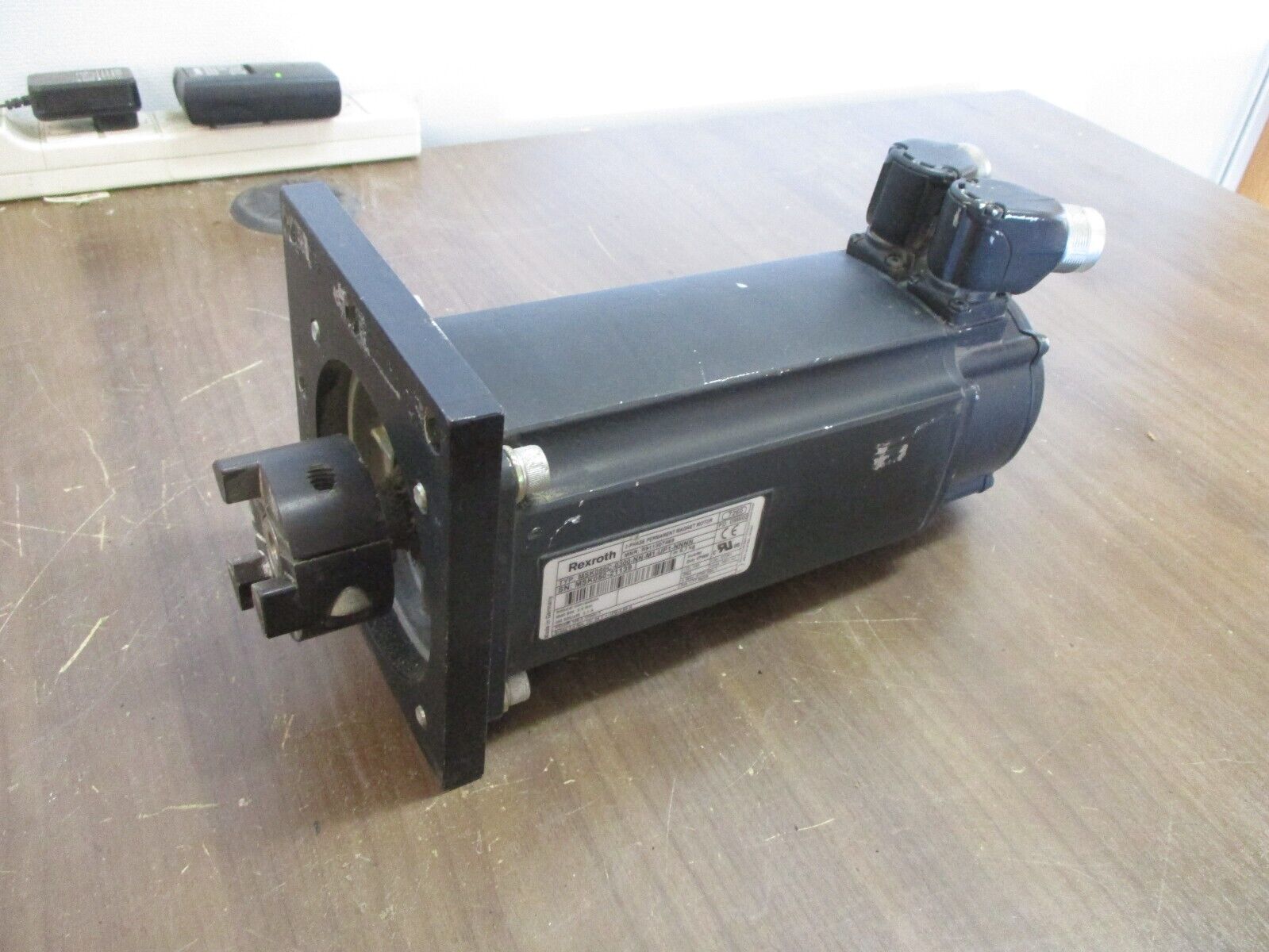 Rexroth Servo Motor MSK050C-0300-NN-M1-UP0-NNNN 3.1A 600V 1.77 Nm/A Used