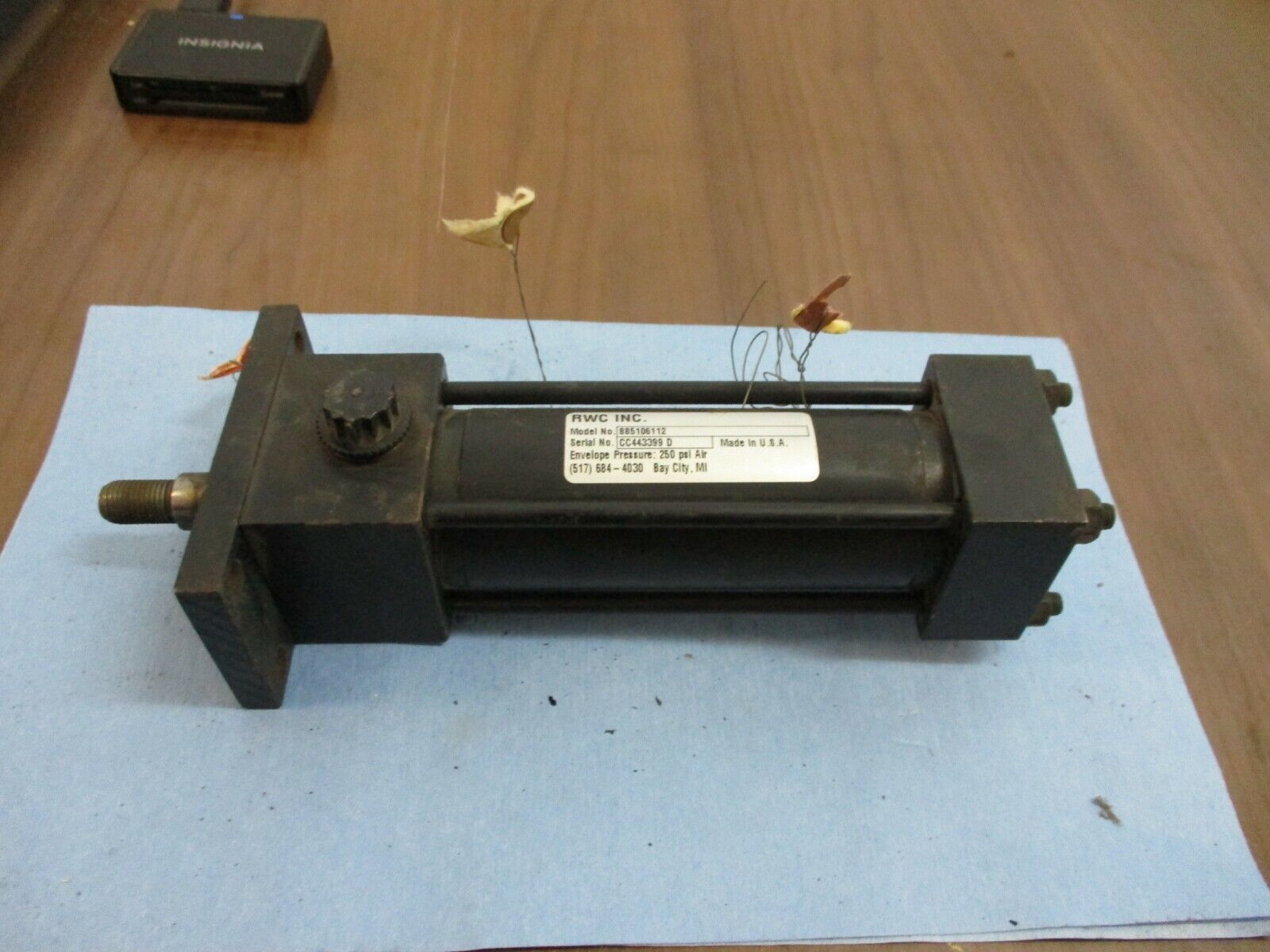 RWC Air Cylinder 885106112 250 PSI Used