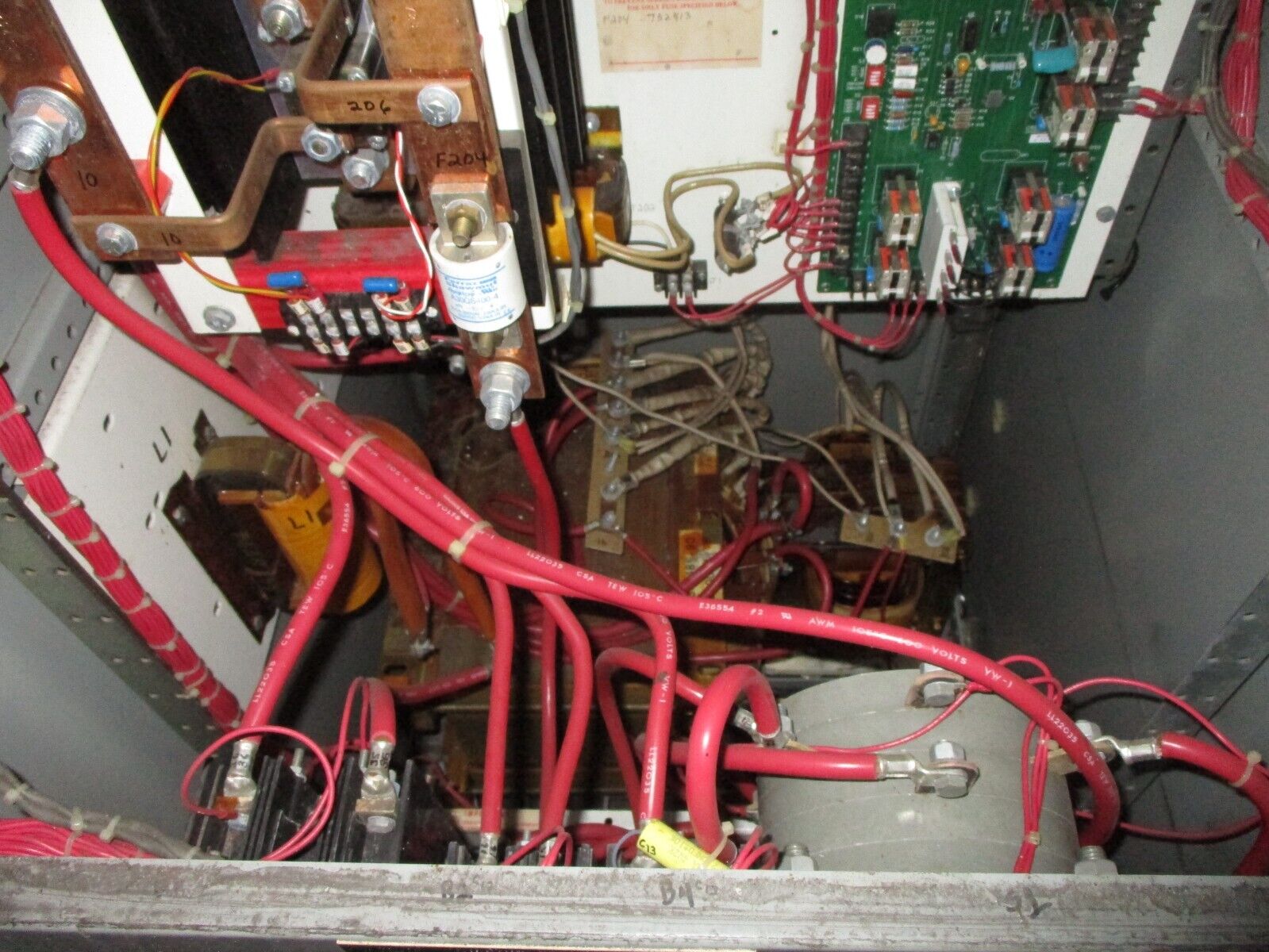 SCI 10 KVA Inverter SS12100T Input: 105-140VDC 130-95A Used